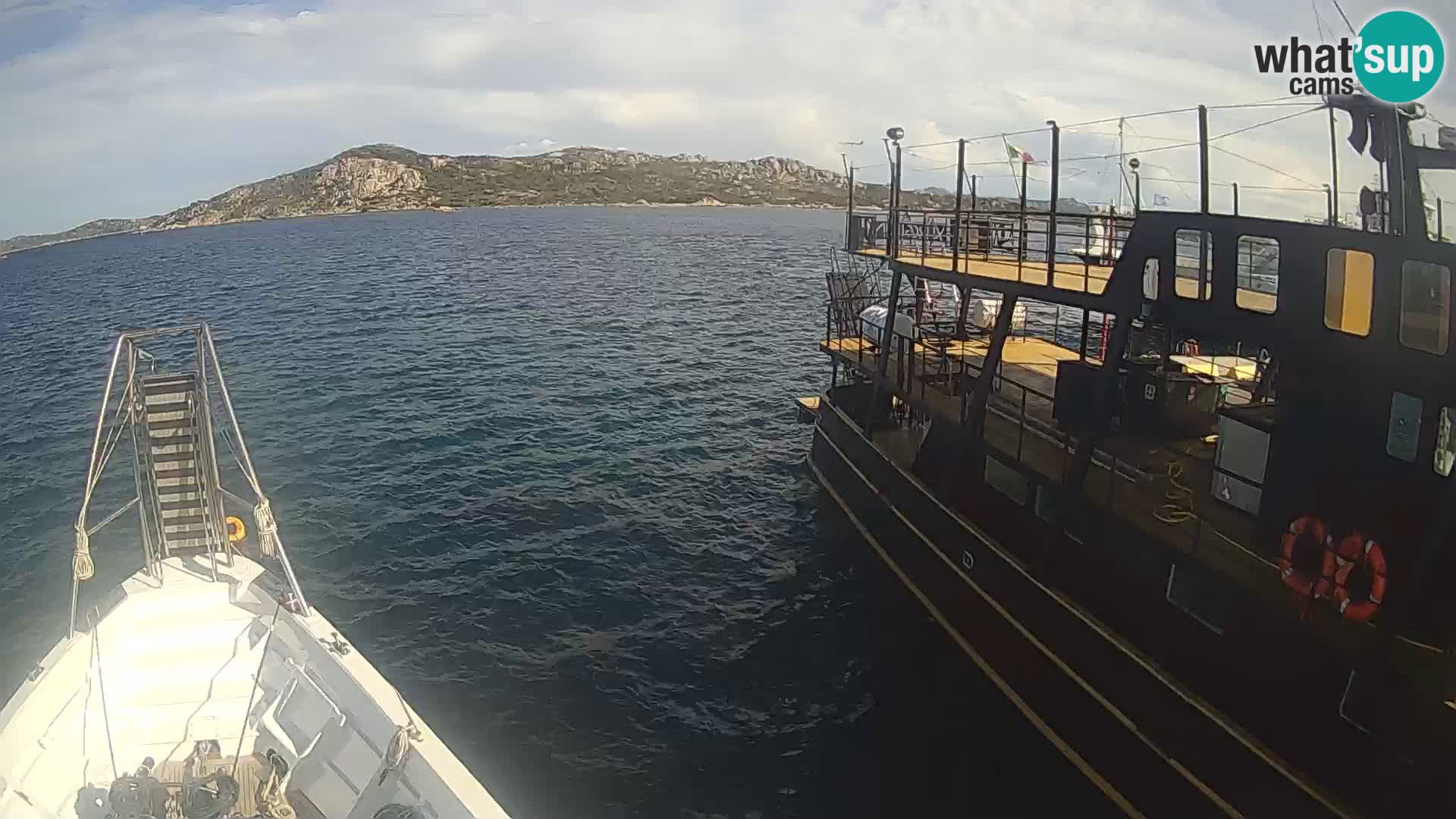 Brod Lo Squalo IV – arhipelag web kamere uživo La Maddalena – Sardinija – Italija