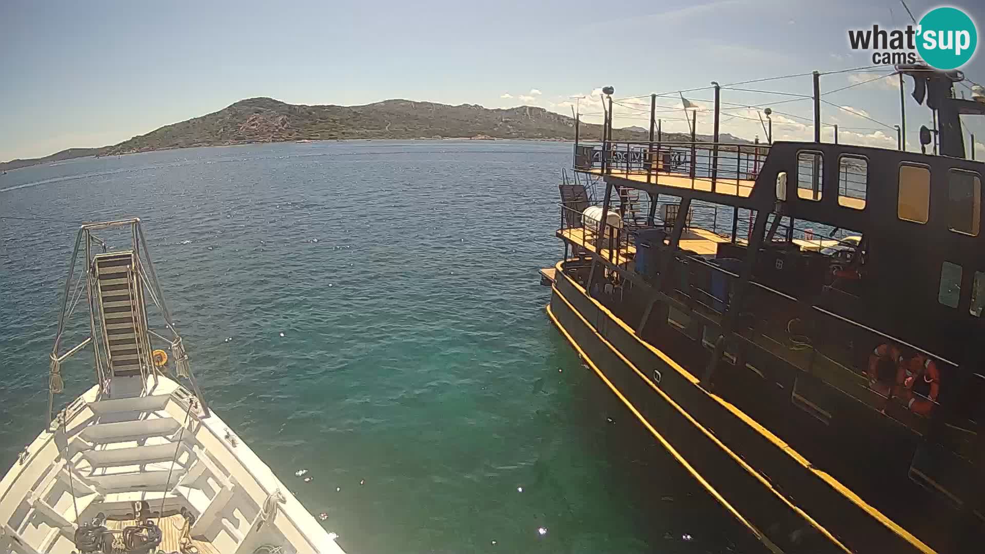 Das Boot Lo Squalo IV – Live Webcam Archipel La Maddalena – Sardinien – Italien