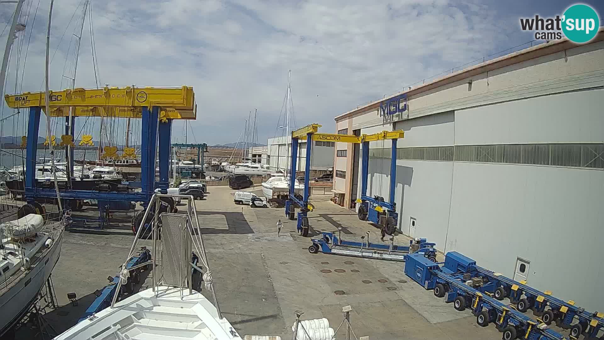 Le bateau Lo Squalo IV – webcam en direct arcipelago La Maddalena – Sardaigne – Italie