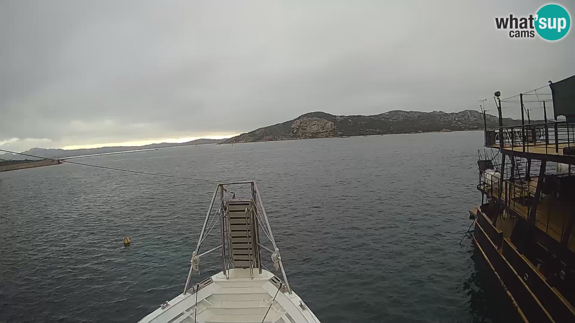 El barco Lo Squalo IV – webcam en directo archipiélago La Maddalena – Cerdeña – Italia