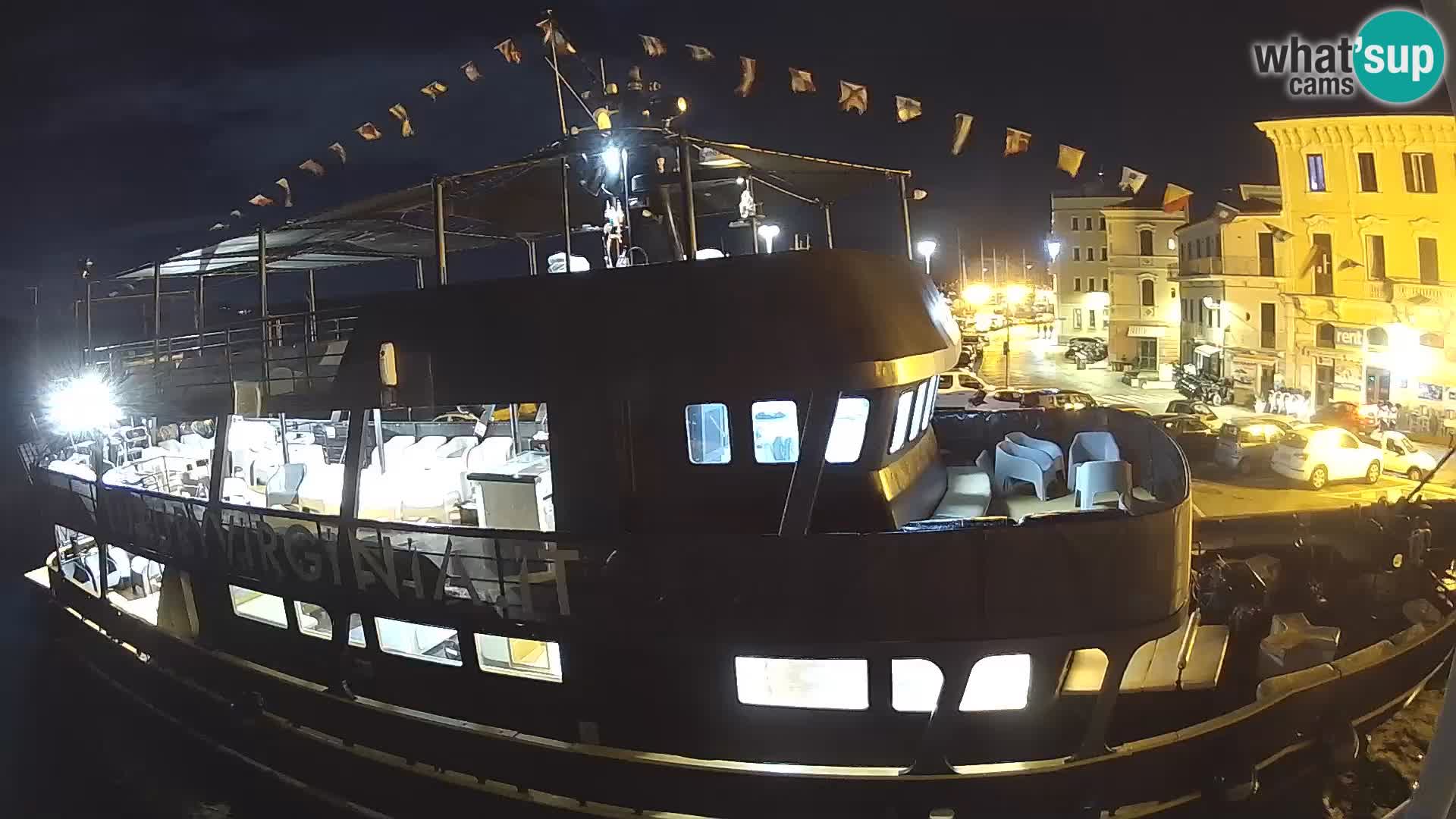 El barco Lo Squalo IV – webcam en directo archipiélago La Maddalena – Cerdeña – Italia