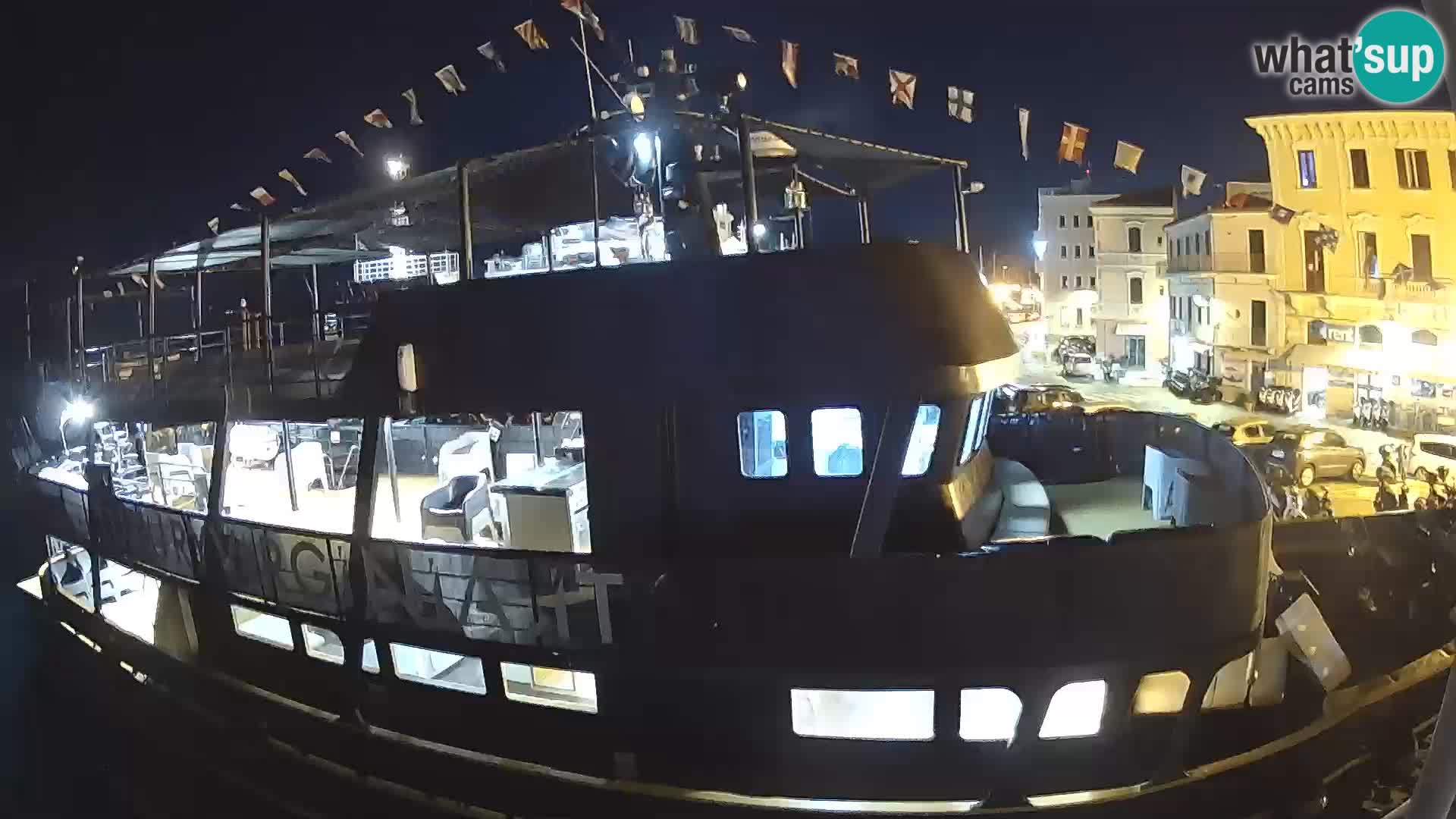 El barco Lo Squalo IV – webcam en directo archipiélago La Maddalena – Cerdeña – Italia