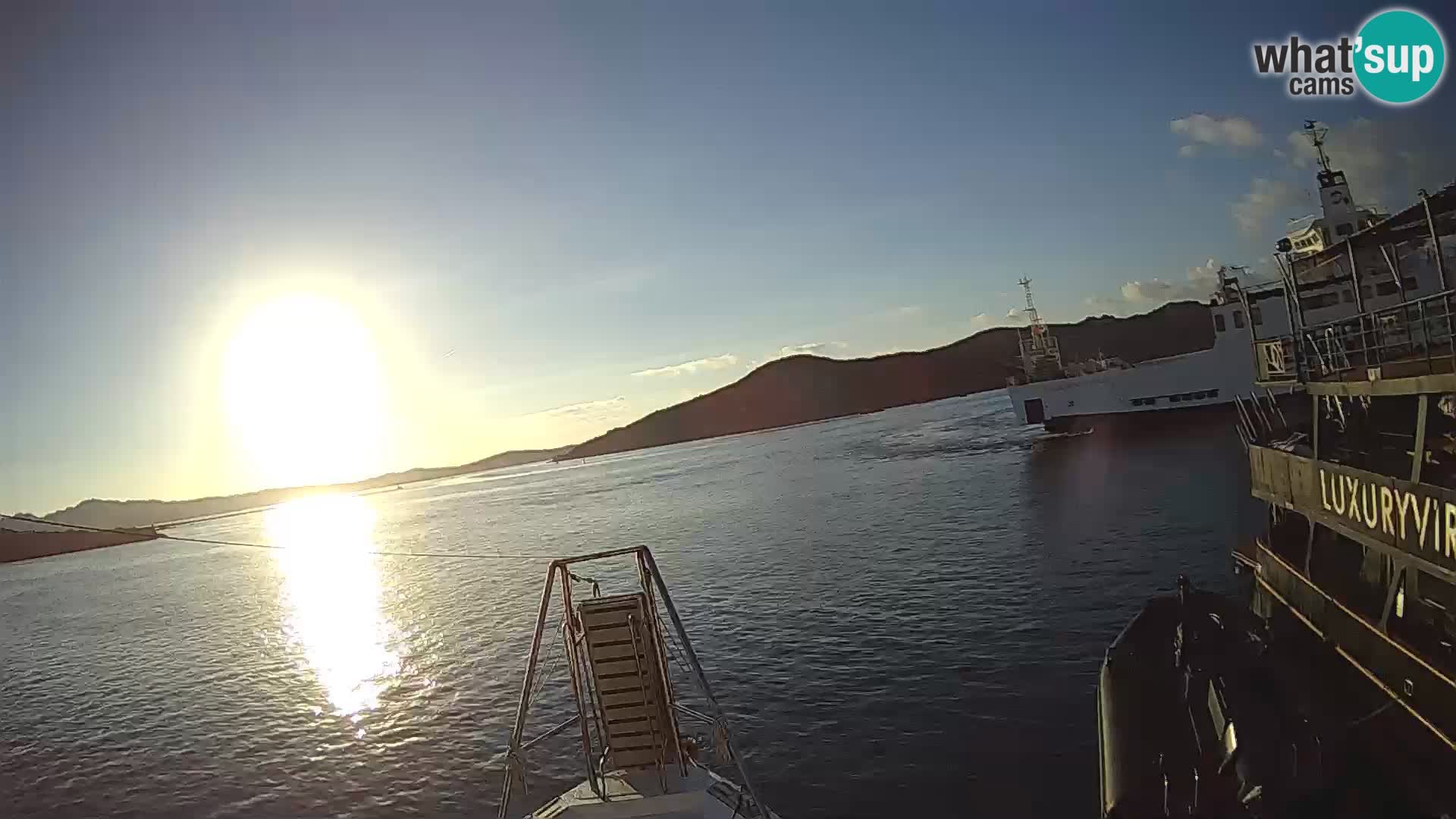 El barco Lo Squalo IV – webcam en directo archipiélago La Maddalena – Cerdeña – Italia