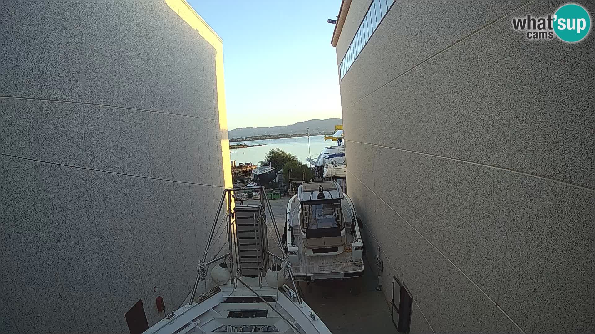 El barco Lo Squalo IV – webcam en directo archipiélago La Maddalena – Cerdeña – Italia