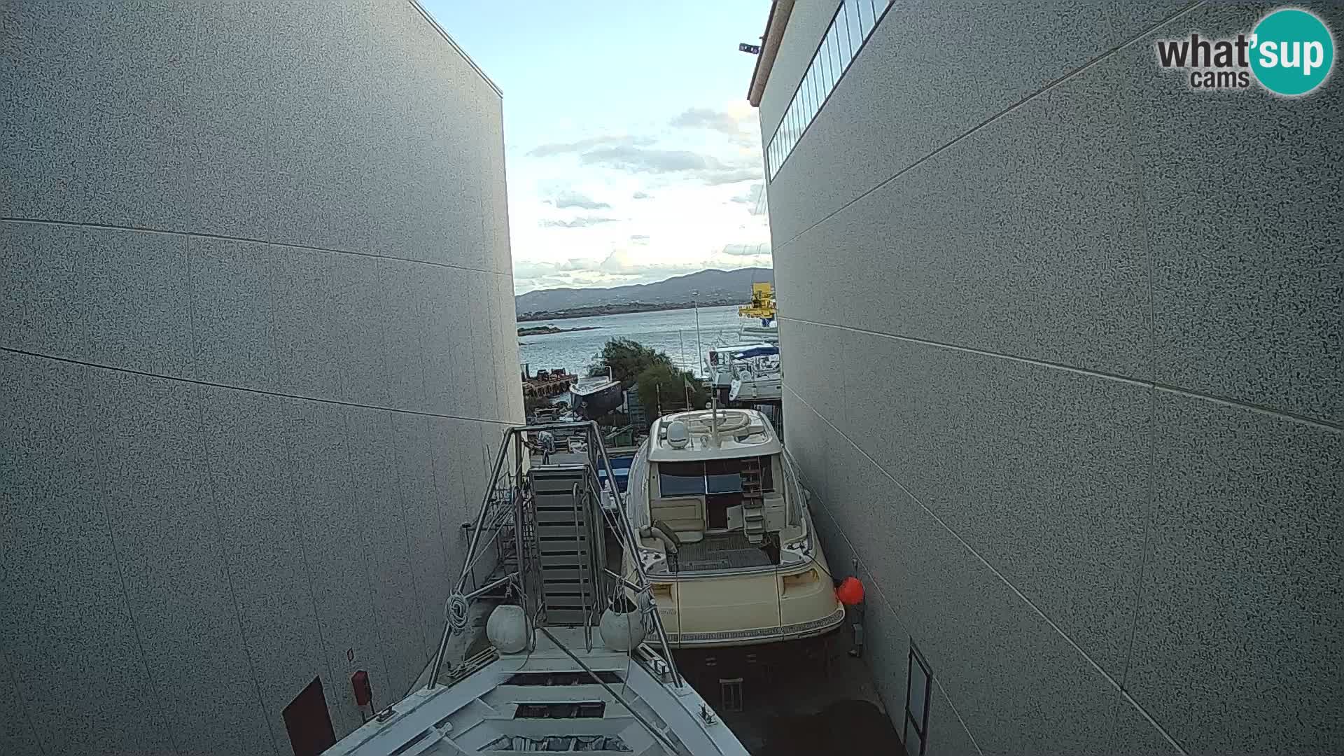 El barco Lo Squalo IV – webcam en directo archipiélago La Maddalena – Cerdeña – Italia