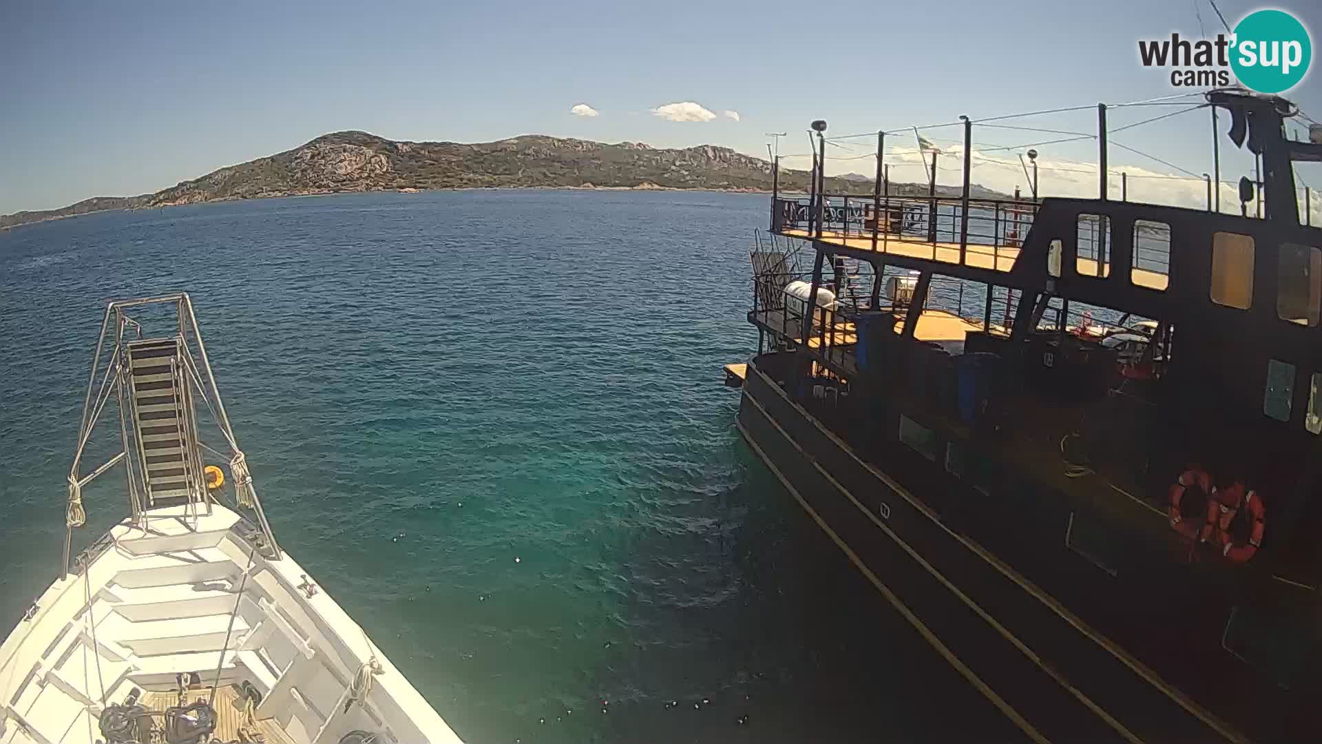 El barco Lo Squalo IV – webcam en directo archipiélago La Maddalena – Cerdeña – Italia