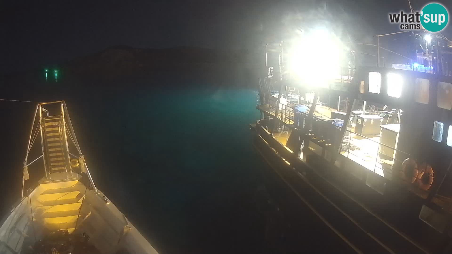 The boat Lo Squalo IV – live webcam arcipelago La Maddalena – Sardinia – Italy