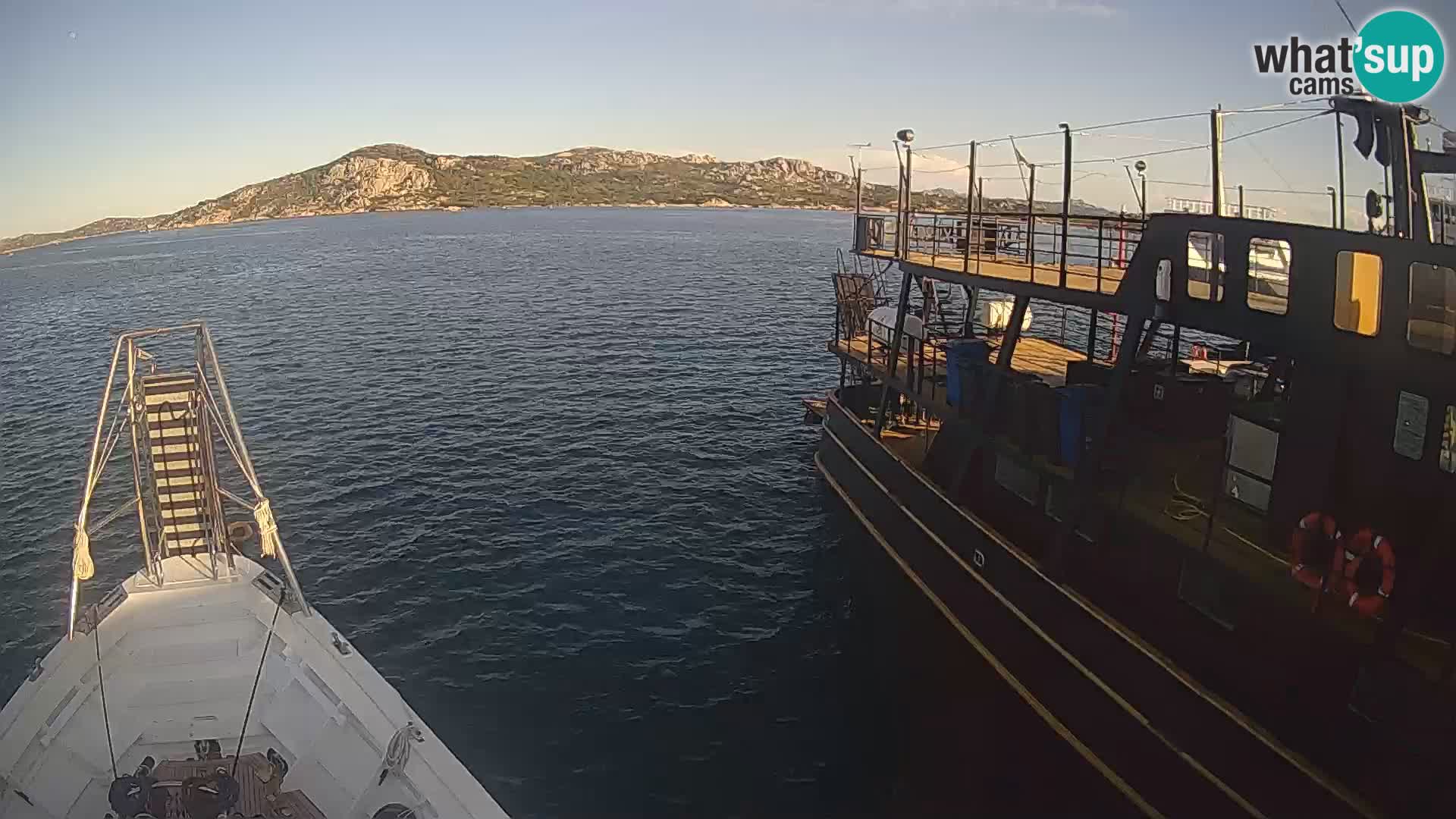Das Boot Lo Squalo IV – Live Webcam Archipel La Maddalena – Sardinien – Italien