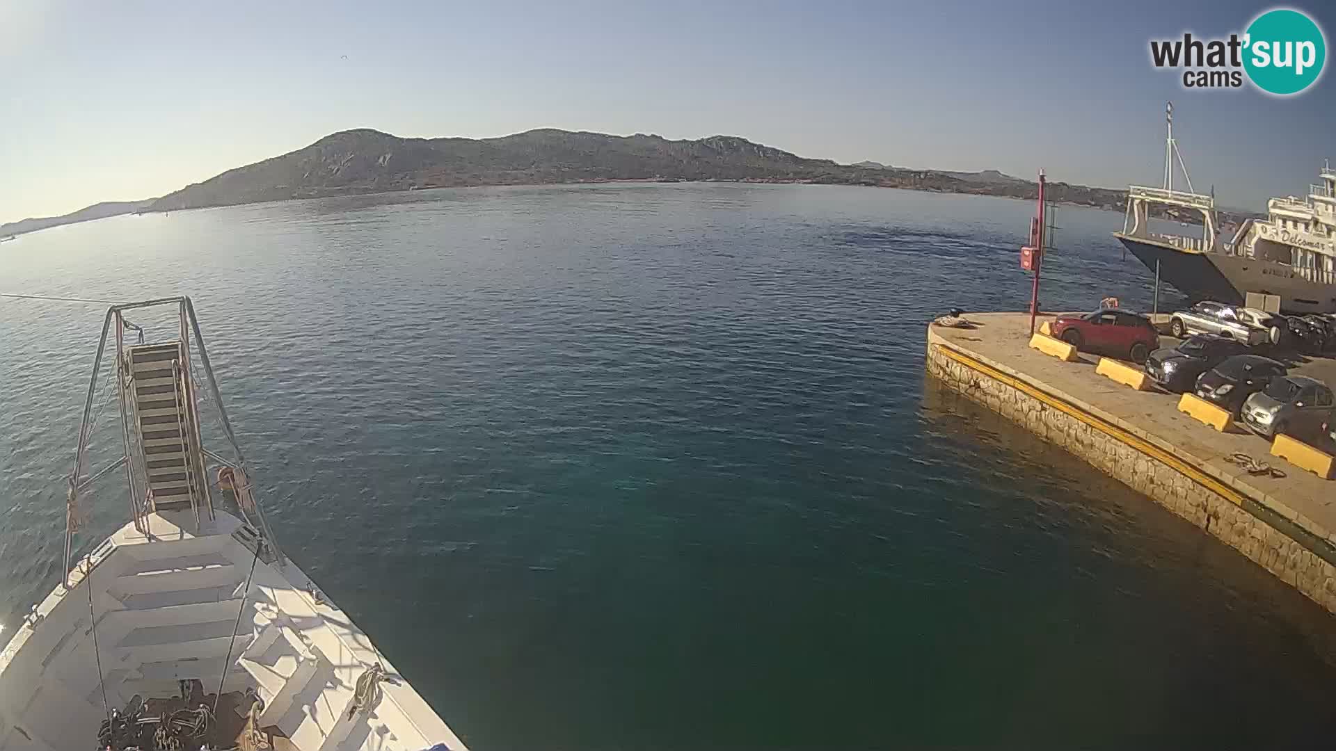 The boat Lo Squalo IV – live webcam arcipelago La Maddalena – Sardinia – Italy
