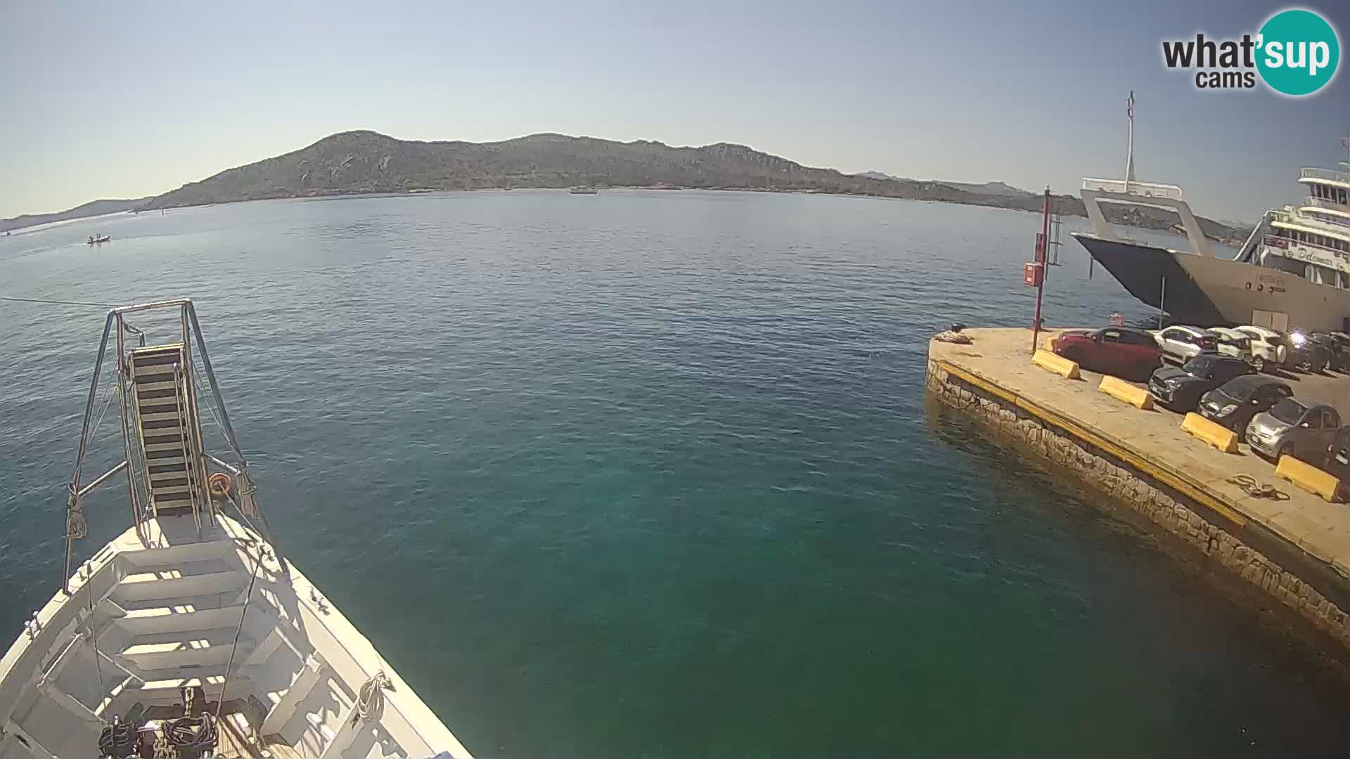 The boat Lo Squalo IV – live webcam arcipelago La Maddalena – Sardinia – Italy