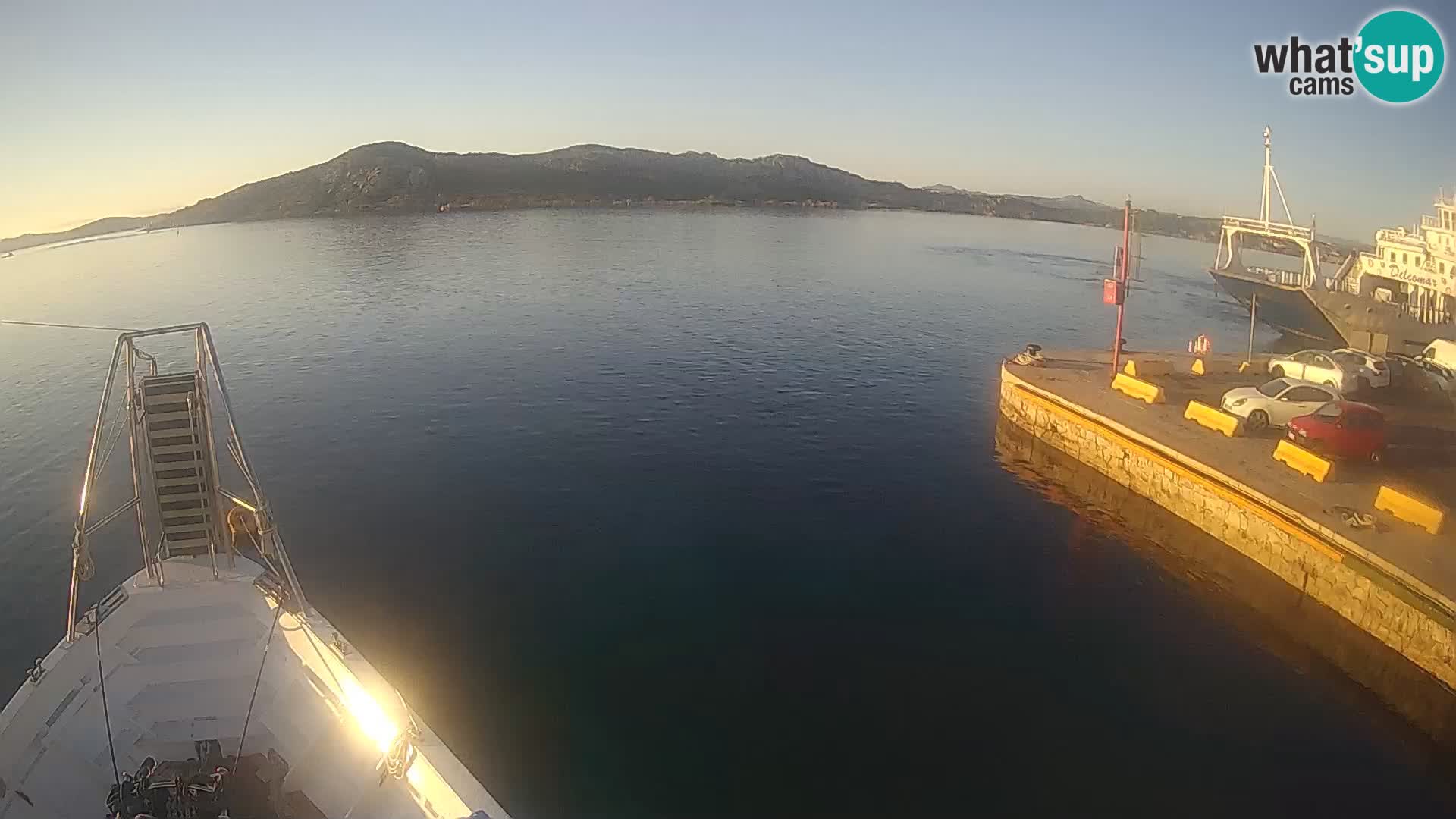 Le bateau Lo Squalo IV – webcam en direct arcipelago La Maddalena – Sardaigne – Italie