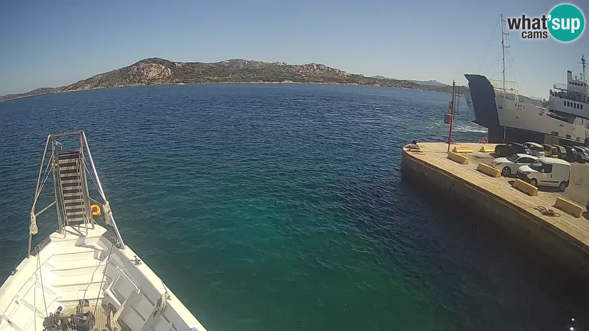 The boat Lo Squalo IV – live webcam arcipelago La Maddalena – Sardinia – Italy