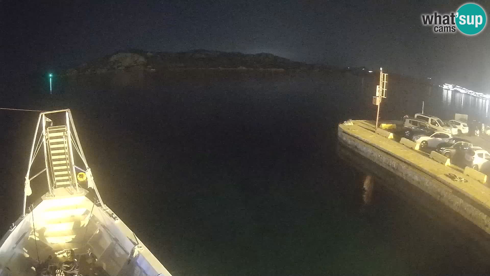 Čoln Lo Squalo IV – arhipelag spletna kamera La Maddalena – Sardinija – Italija