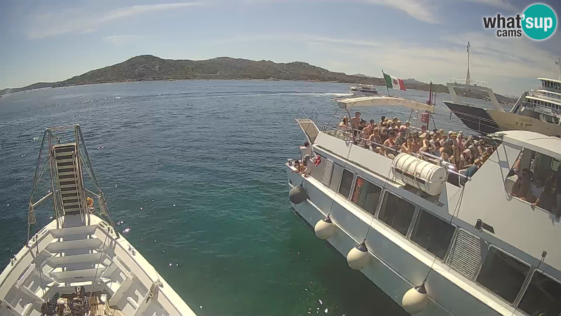 El barco Lo Squalo IV – webcam en directo archipiélago La Maddalena – Cerdeña – Italia