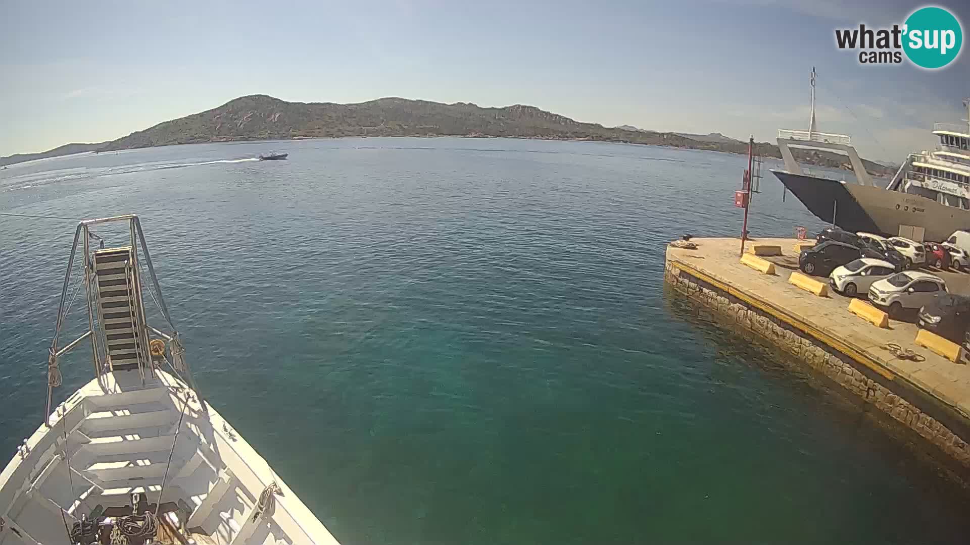 Brod Lo Squalo IV – arhipelag web kamere uživo La Maddalena – Sardinija – Italija