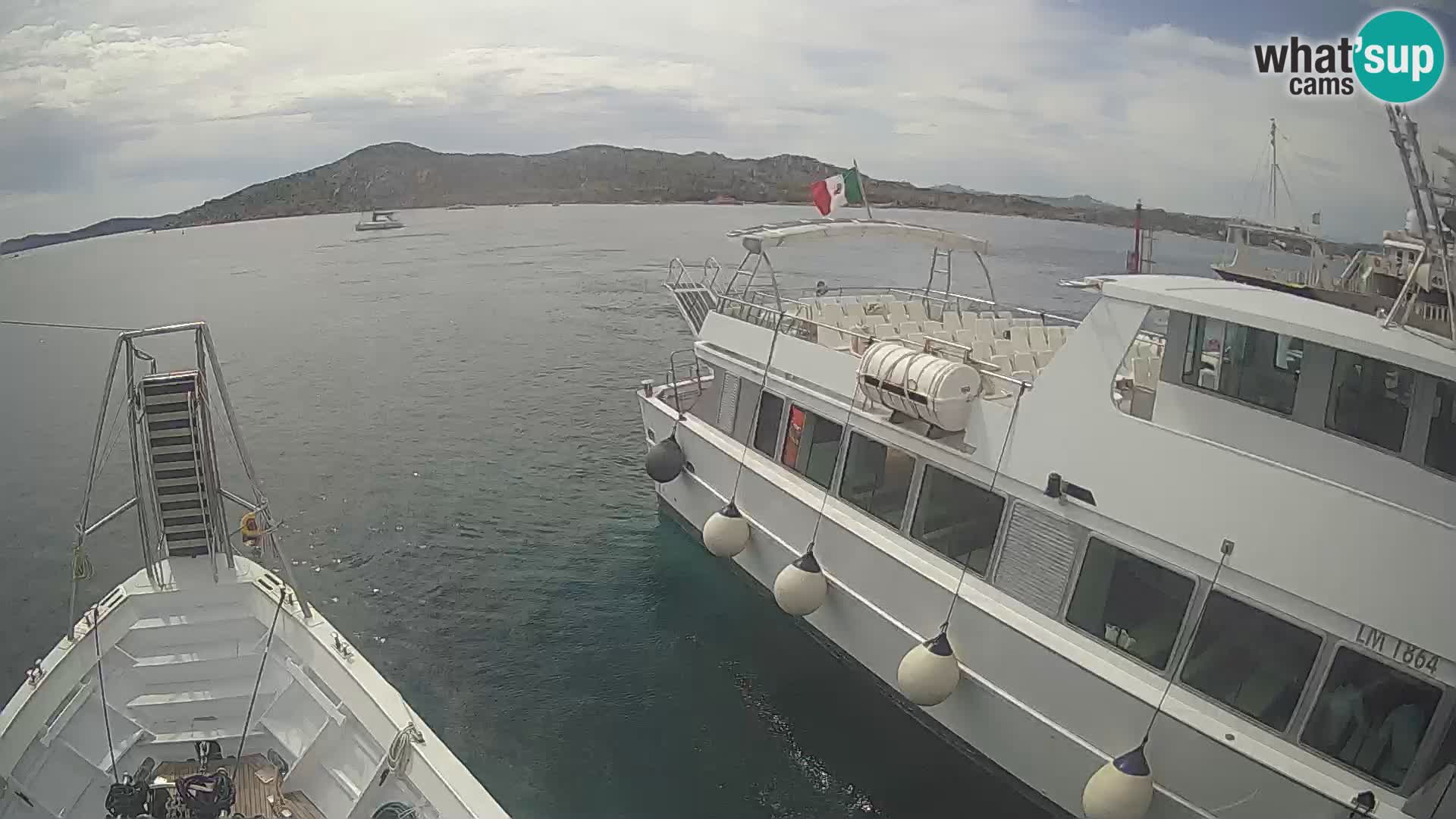 Das Boot Lo Squalo IV – Live Webcam Archipel La Maddalena – Sardinien – Italien