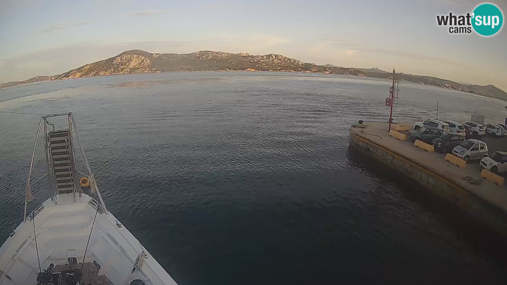 El barco Lo Squalo IV – webcam en directo archipiélago La Maddalena – Cerdeña – Italia