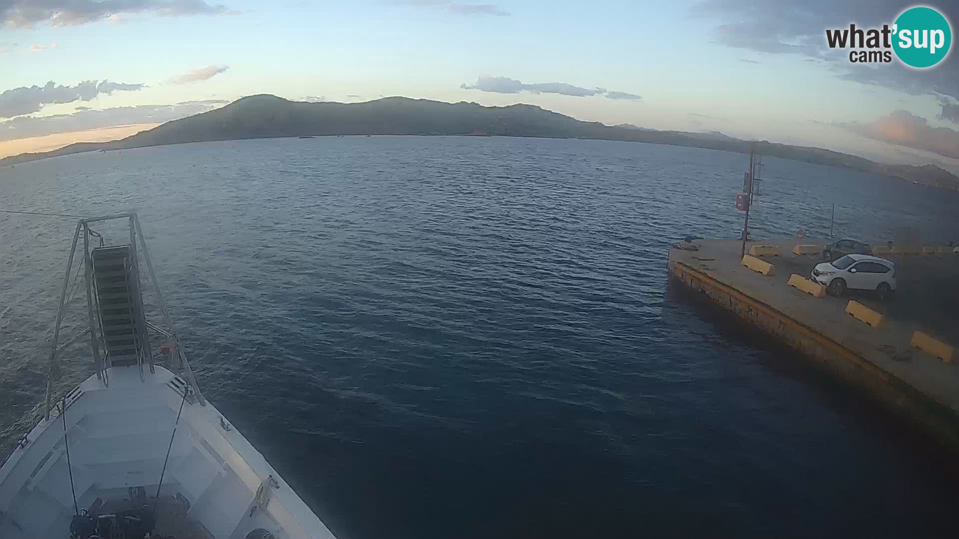 The boat Lo Squalo IV – live webcam arcipelago La Maddalena – Sardinia – Italy
