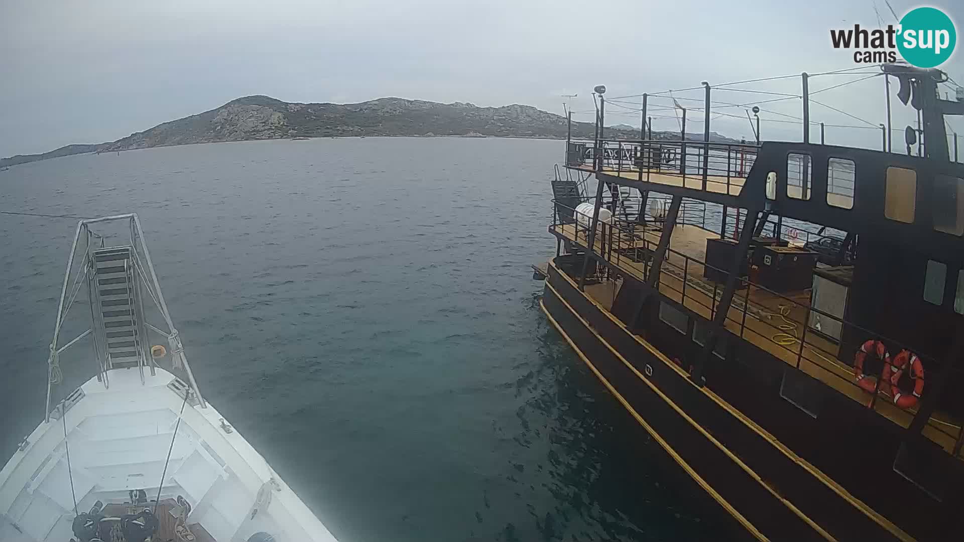 Das Boot Lo Squalo IV – Live Webcam Archipel La Maddalena – Sardinien – Italien