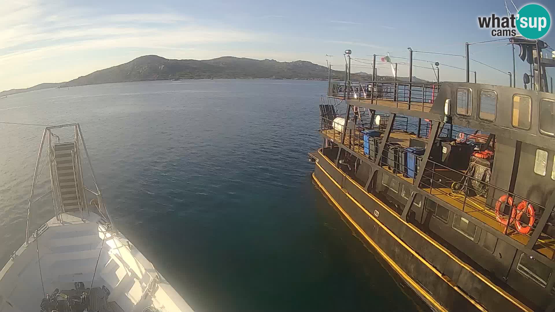 El barco Lo Squalo IV – webcam en directo archipiélago La Maddalena – Cerdeña – Italia