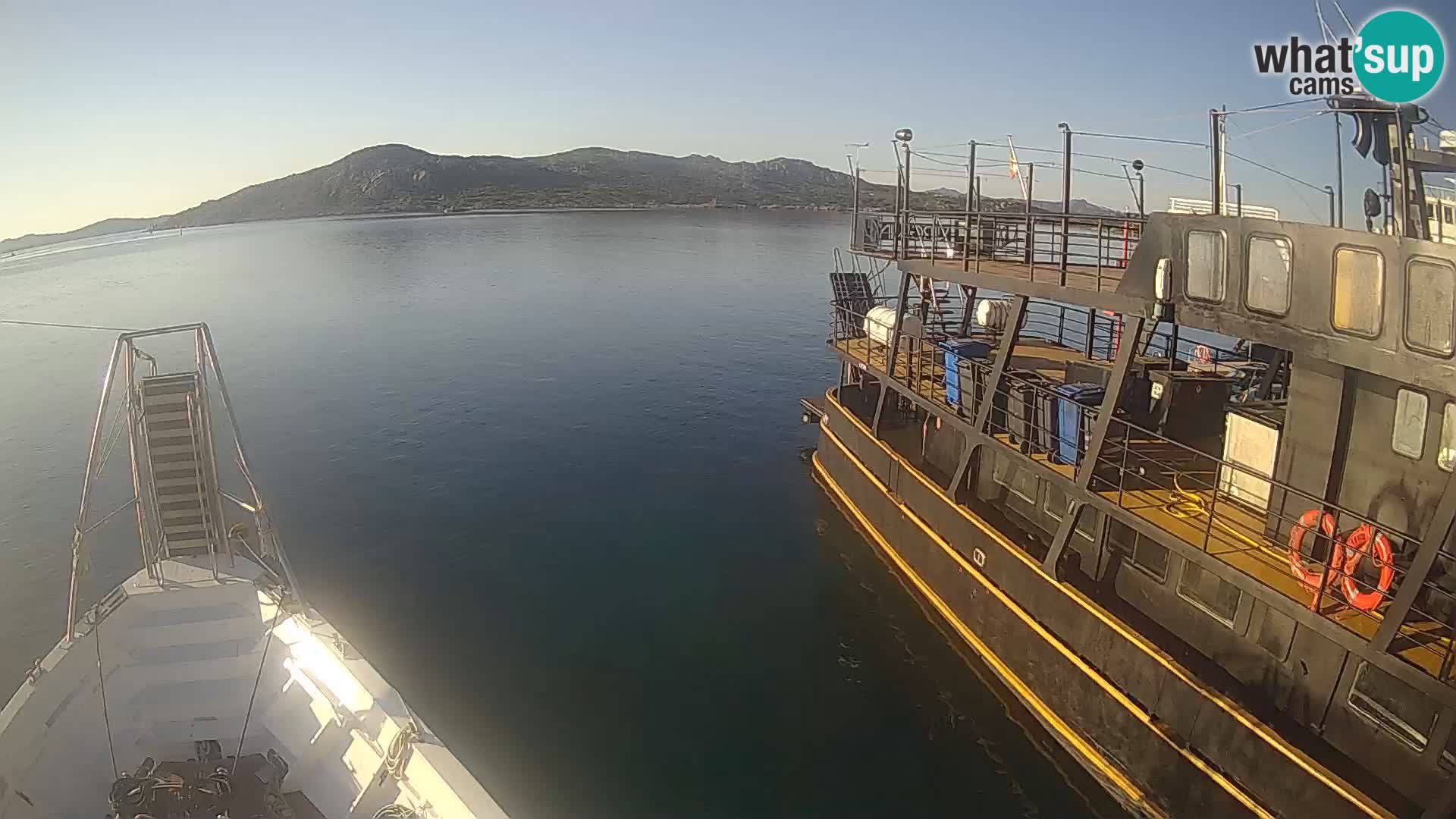 El barco Lo Squalo IV – webcam en directo archipiélago La Maddalena – Cerdeña – Italia