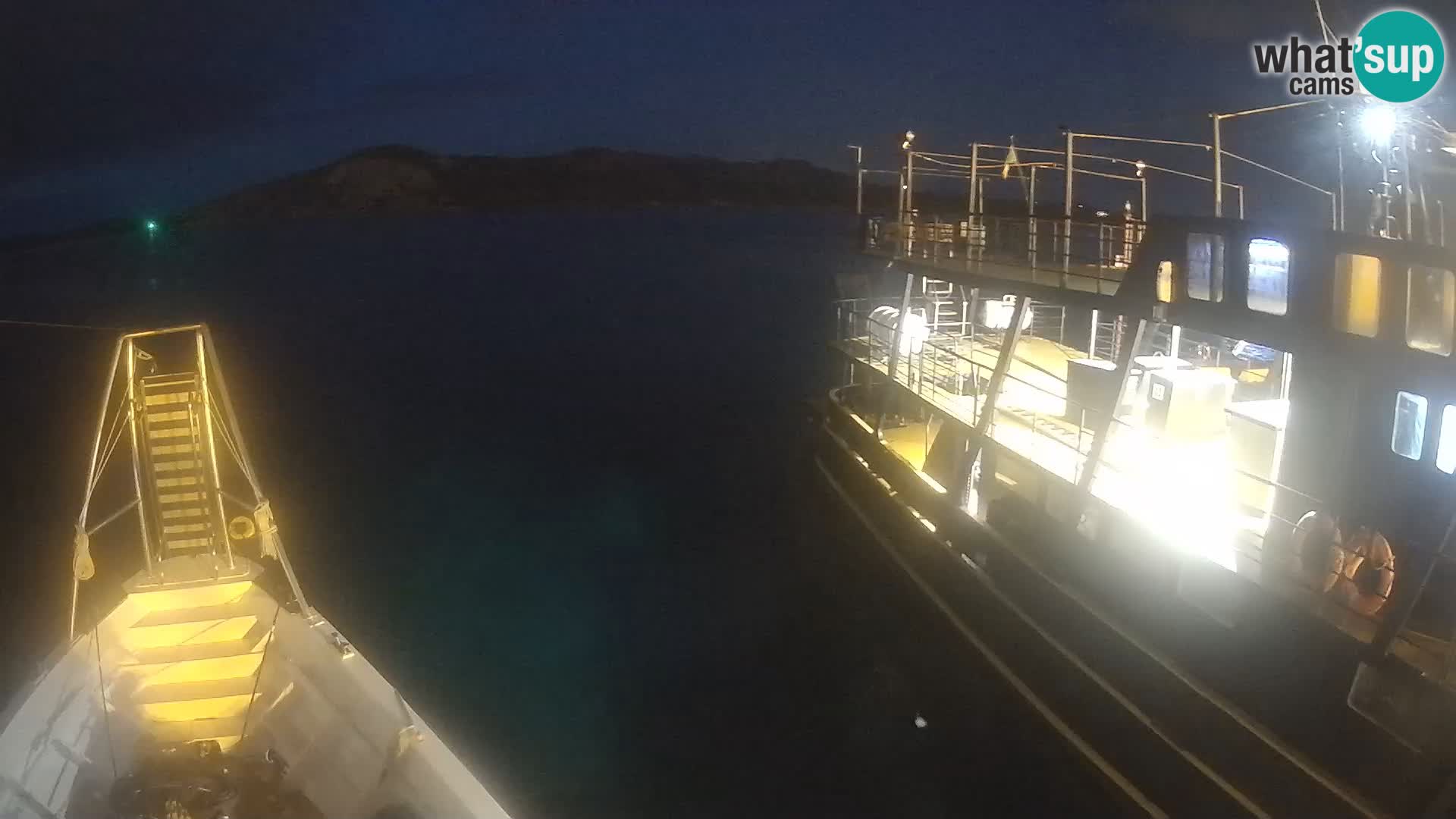 El barco Lo Squalo IV – webcam en directo archipiélago La Maddalena – Cerdeña – Italia