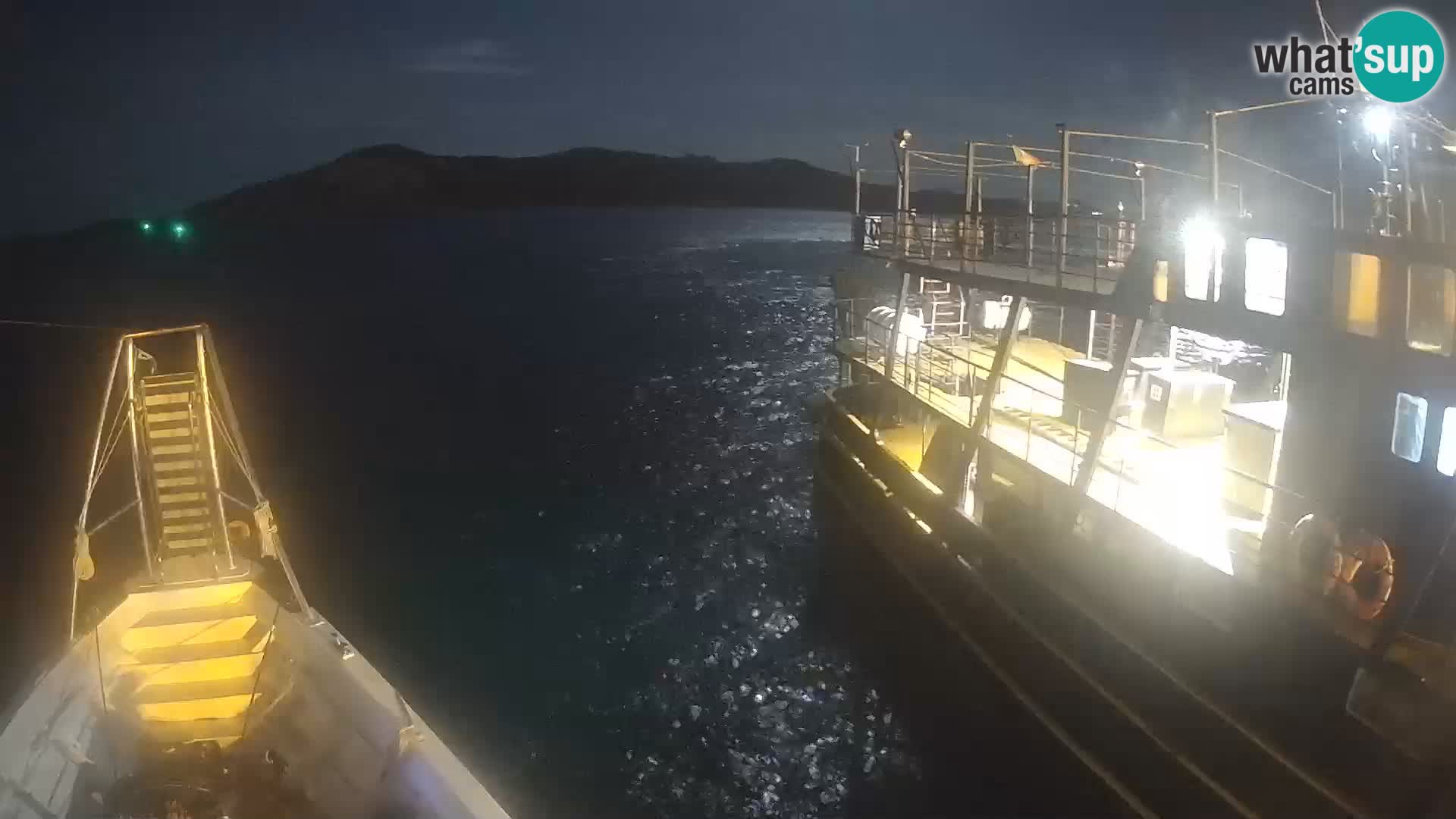 Brod Lo Squalo IV – arhipelag web kamere uživo La Maddalena – Sardinija – Italija