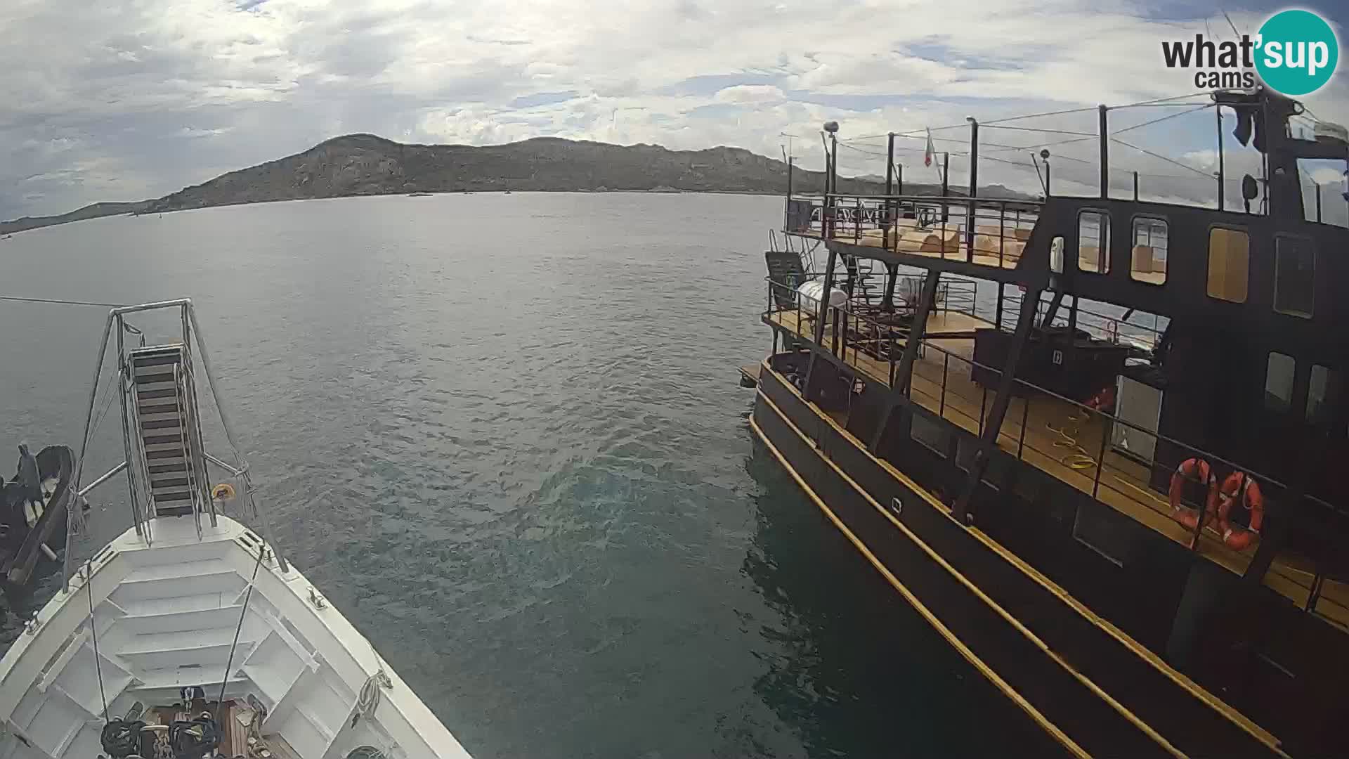 Das Boot Lo Squalo IV – Live Webcam Archipel La Maddalena – Sardinien – Italien