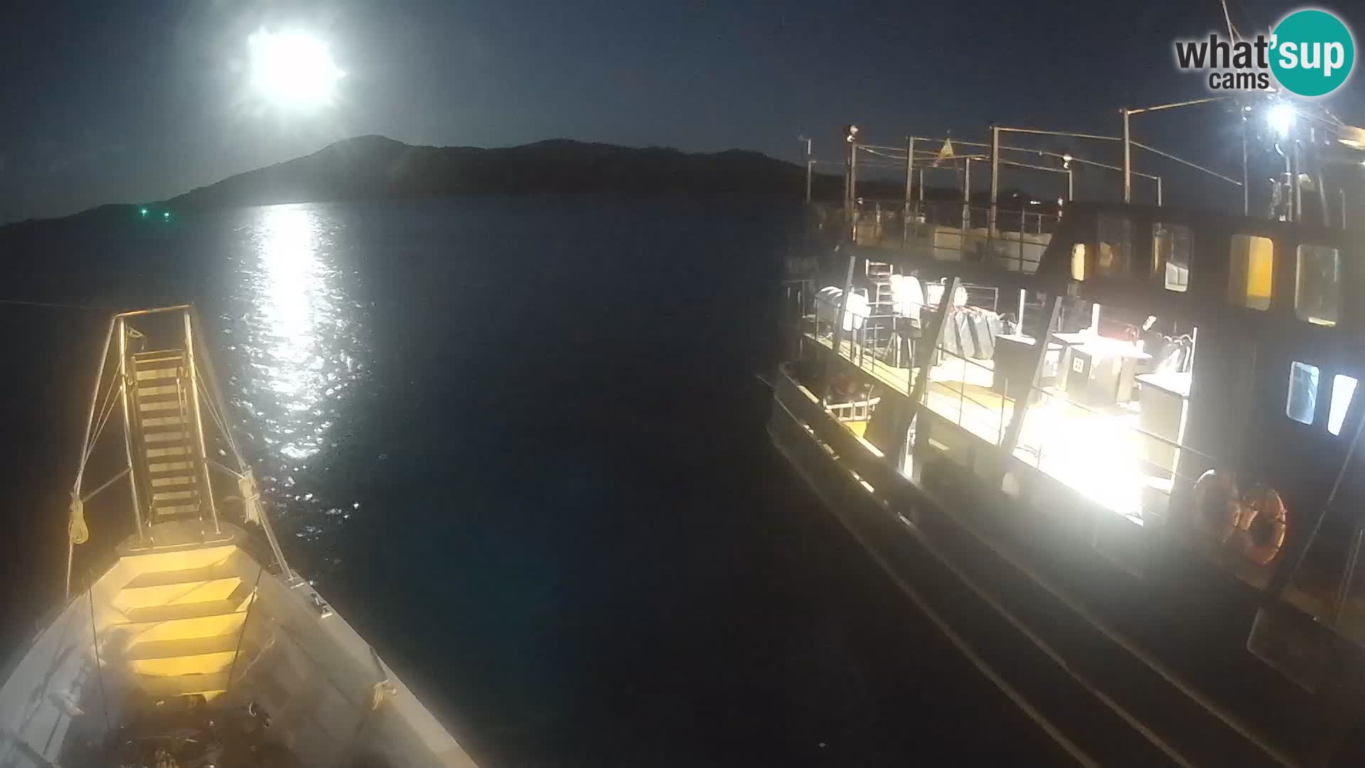 El barco Lo Squalo IV – webcam en directo archipiélago La Maddalena – Cerdeña – Italia