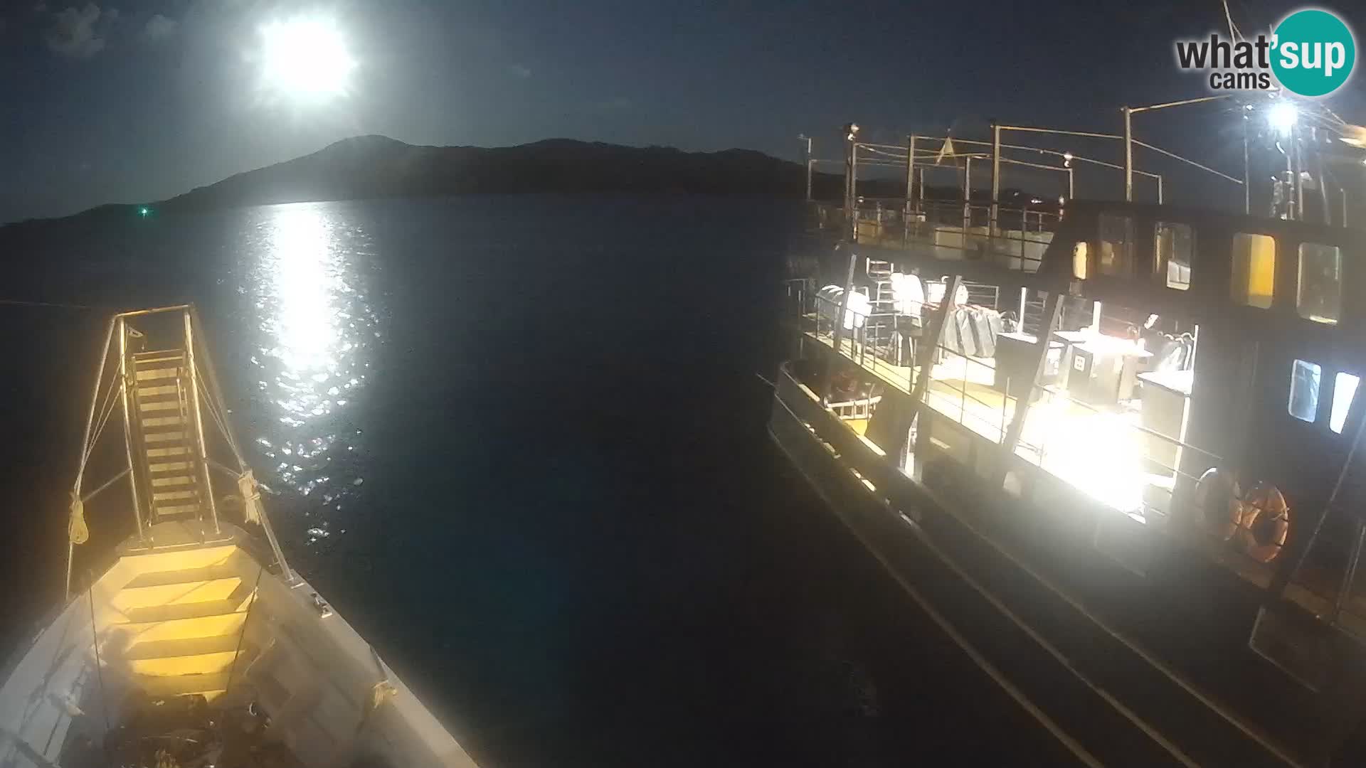 Brod Lo Squalo IV – arhipelag web kamere uživo La Maddalena – Sardinija – Italija