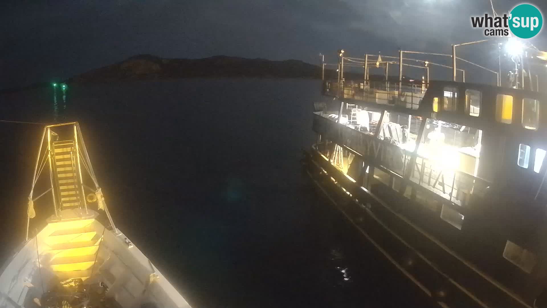 Le bateau Lo Squalo IV – webcam en direct arcipelago La Maddalena – Sardaigne – Italie