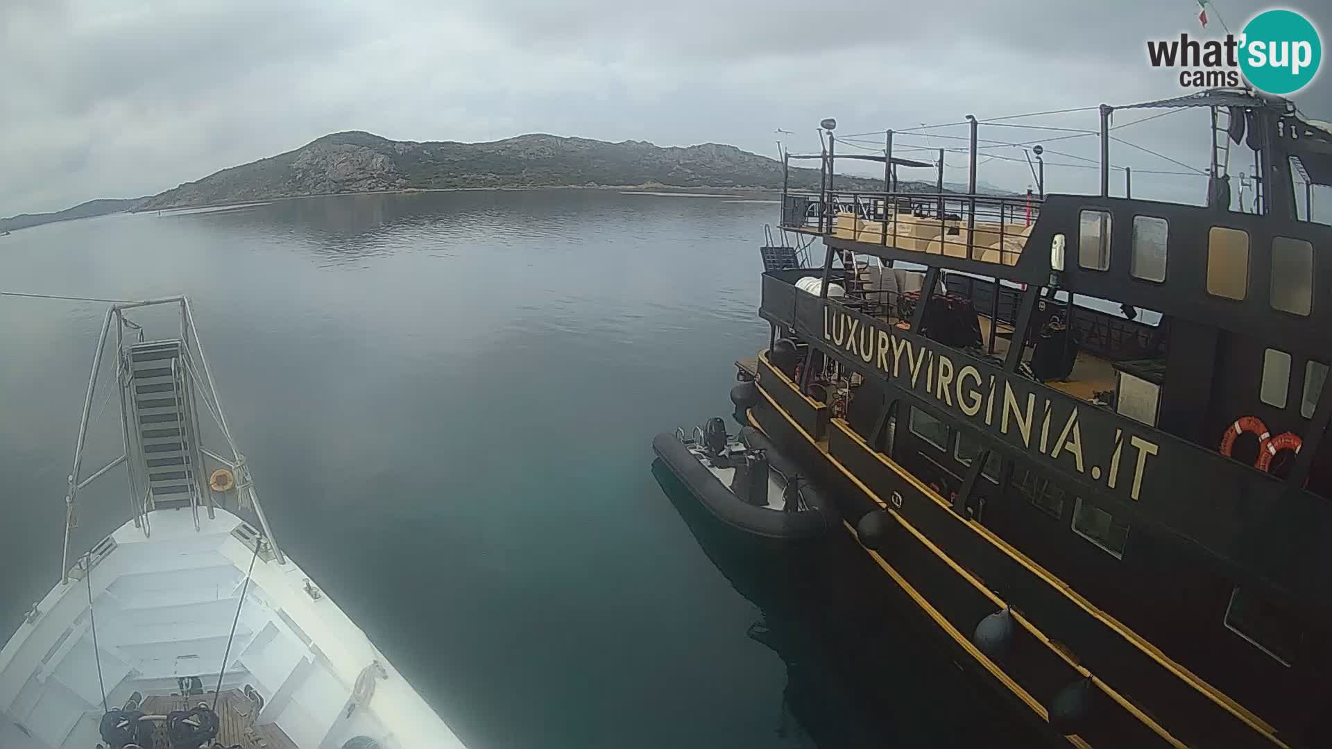 Le bateau Lo Squalo IV – webcam en direct arcipelago La Maddalena – Sardaigne – Italie