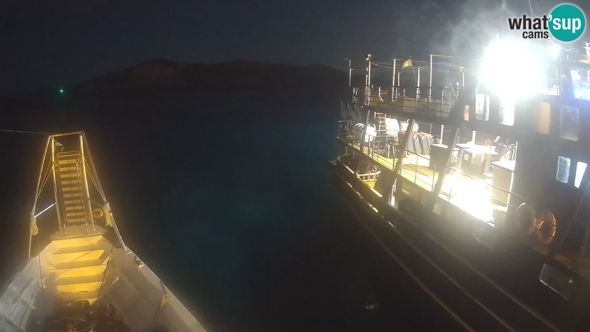 Le bateau Lo Squalo IV – webcam en direct arcipelago La Maddalena – Sardaigne – Italie