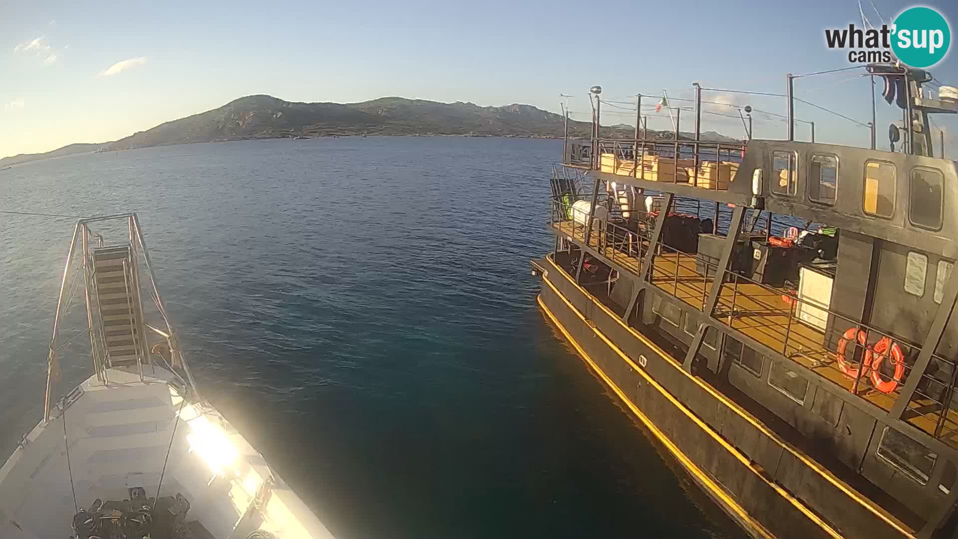 Das Boot Lo Squalo IV – Live Webcam Archipel La Maddalena – Sardinien – Italien