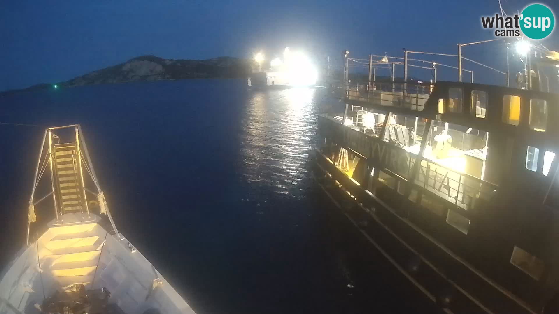 The boat Lo Squalo IV – live webcam arcipelago La Maddalena – Sardinia – Italy