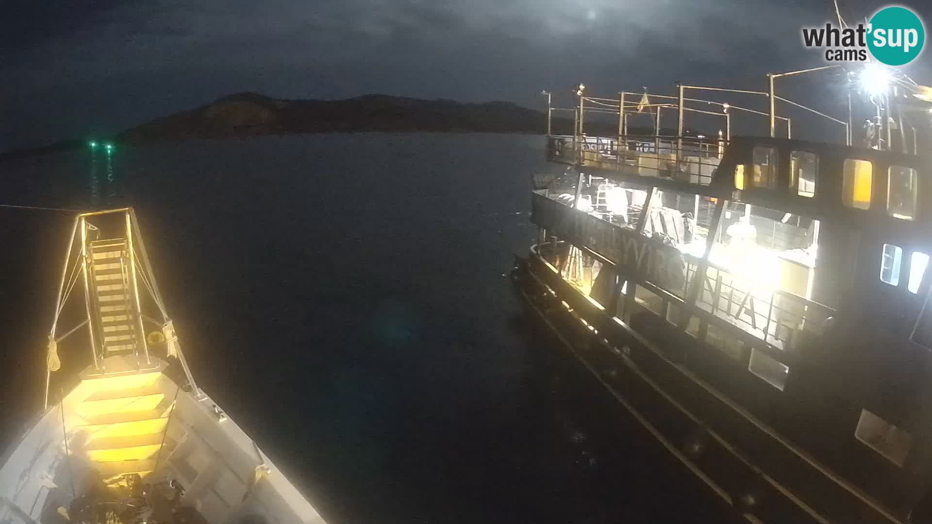 Le bateau Lo Squalo IV – webcam en direct arcipelago La Maddalena – Sardaigne – Italie