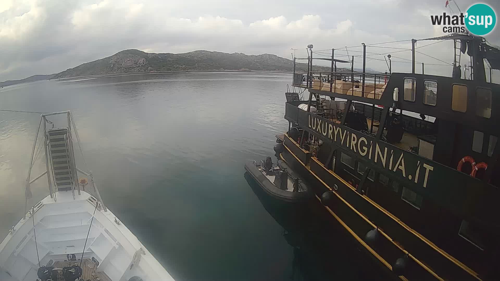 El barco Lo Squalo IV – webcam en directo archipiélago La Maddalena – Cerdeña – Italia
