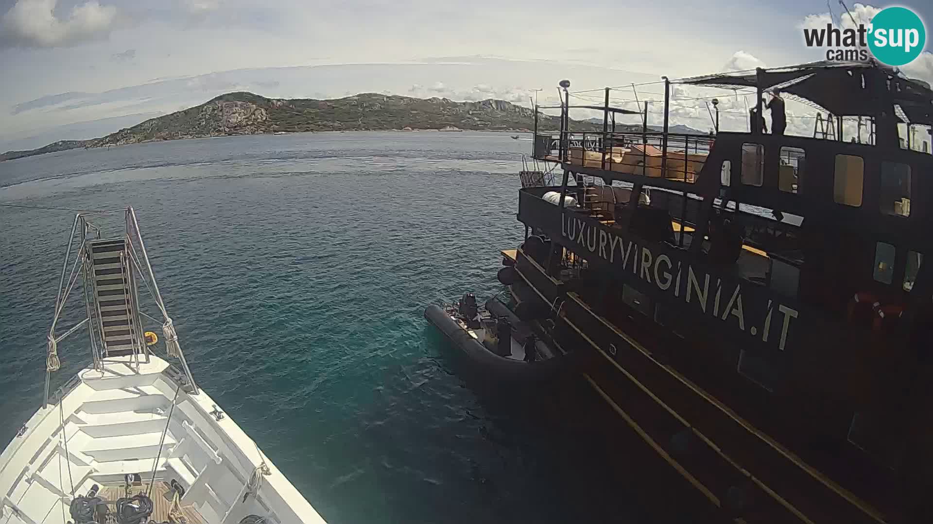 The boat Lo Squalo IV – live webcam arcipelago La Maddalena – Sardinia – Italy