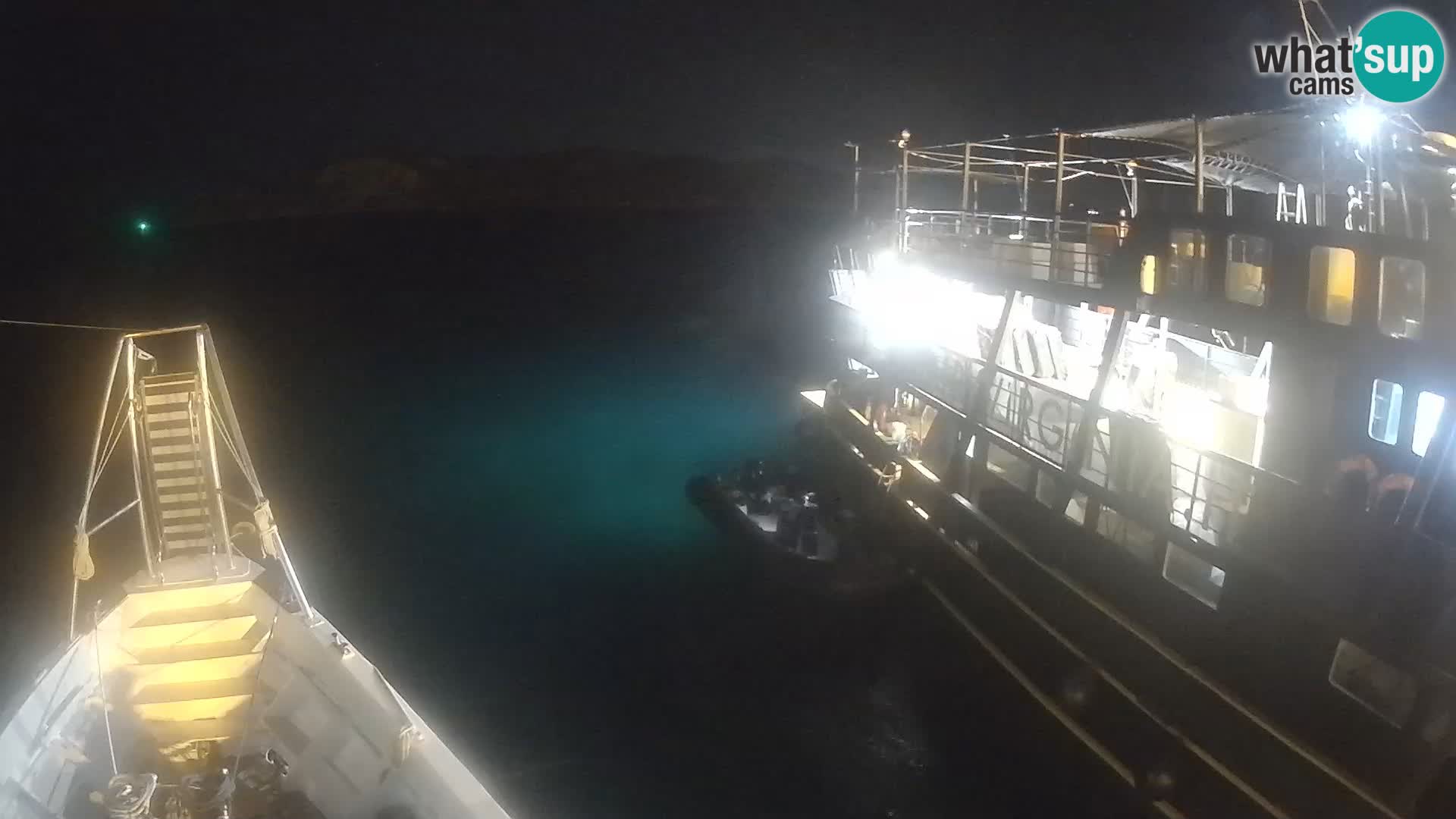 El barco Lo Squalo IV – webcam en directo archipiélago La Maddalena – Cerdeña – Italia