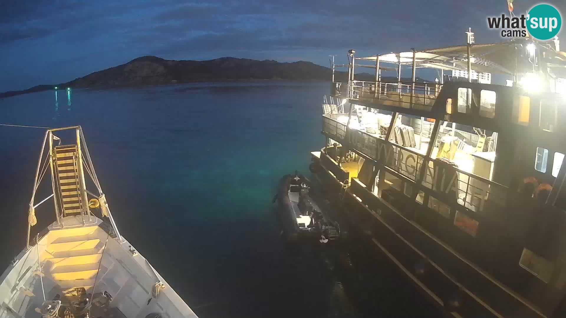 El barco Lo Squalo IV – webcam en directo archipiélago La Maddalena – Cerdeña – Italia