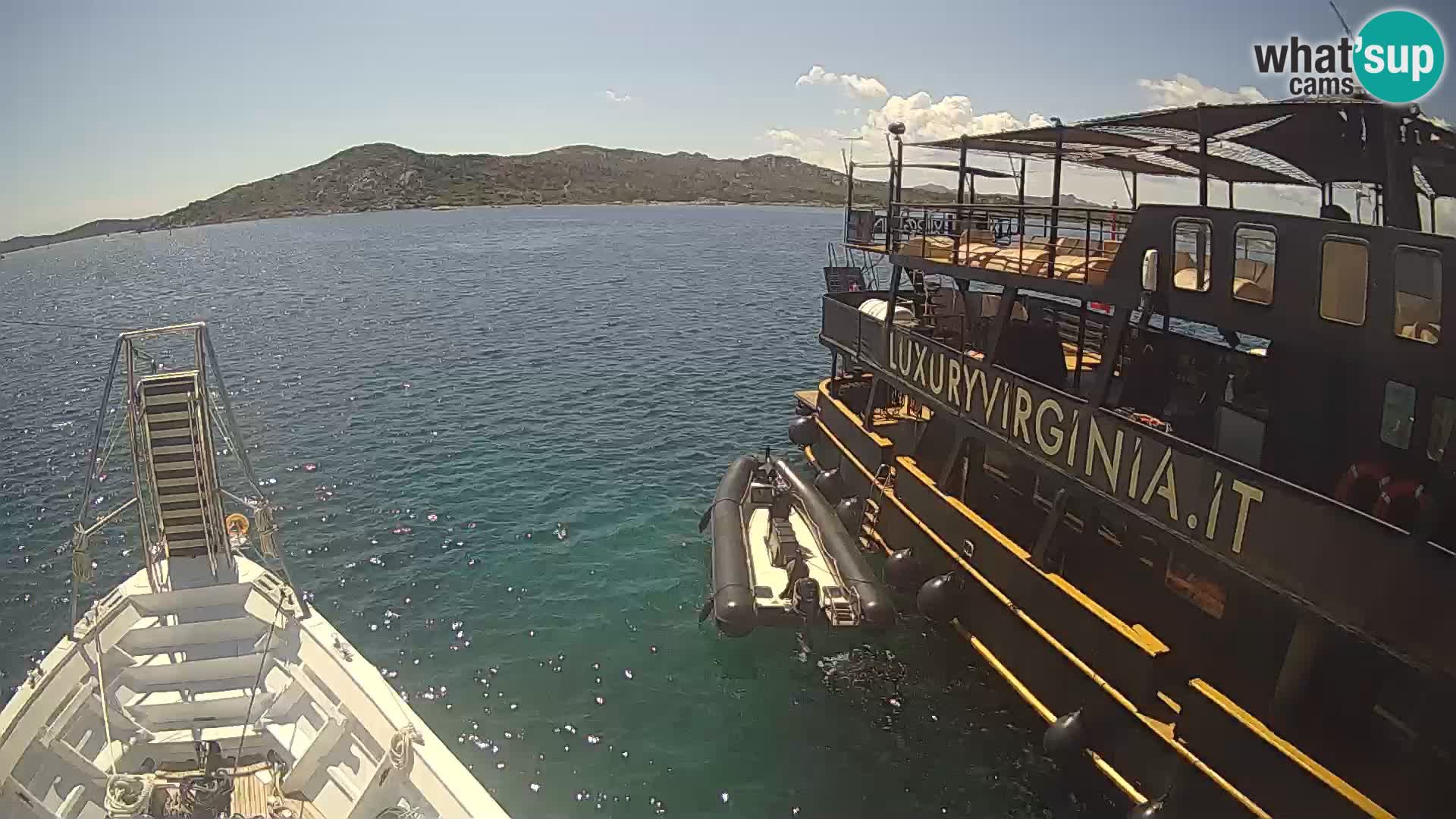 Le bateau Lo Squalo IV – webcam en direct arcipelago La Maddalena – Sardaigne – Italie