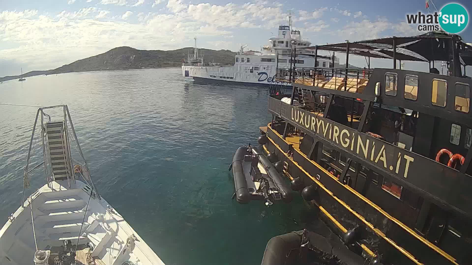 The boat Lo Squalo IV – live webcam arcipelago La Maddalena – Sardinia – Italy