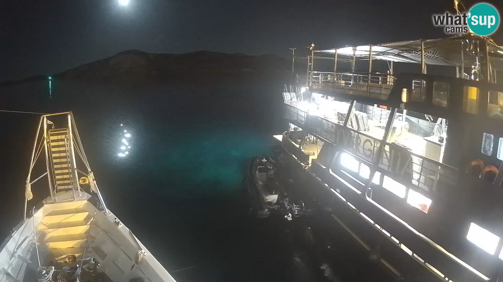 El barco Lo Squalo IV – webcam en directo archipiélago La Maddalena – Cerdeña – Italia