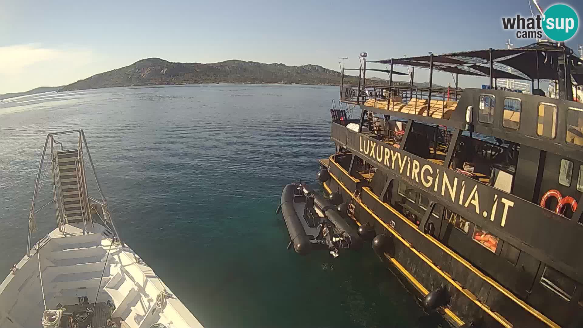 The boat Lo Squalo IV – live webcam arcipelago La Maddalena – Sardinia – Italy