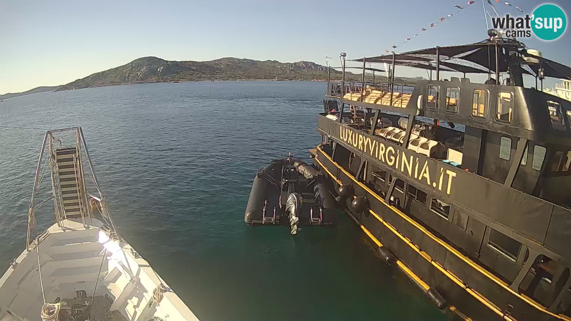 Le bateau Lo Squalo IV – webcam en direct arcipelago La Maddalena – Sardaigne – Italie