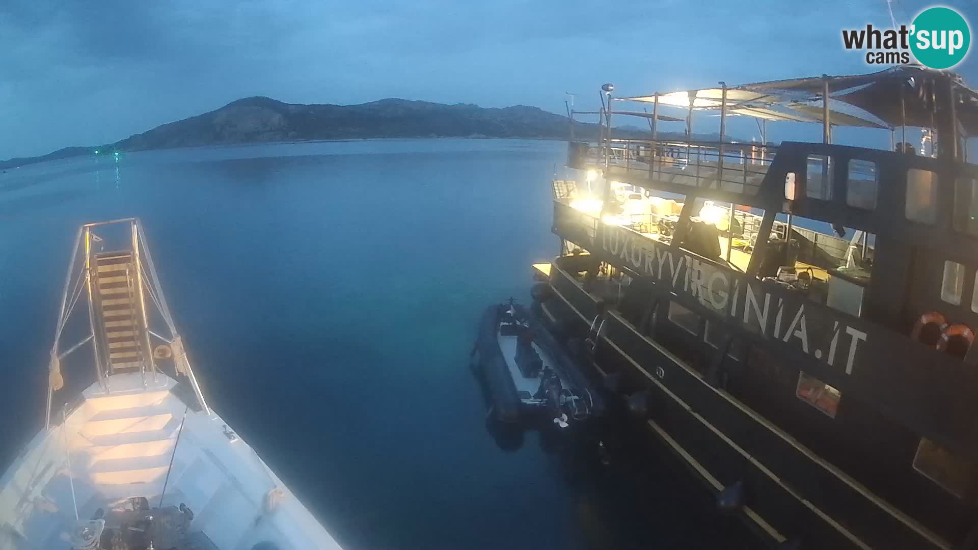 Brod Lo Squalo IV – arhipelag web kamere uživo La Maddalena – Sardinija – Italija