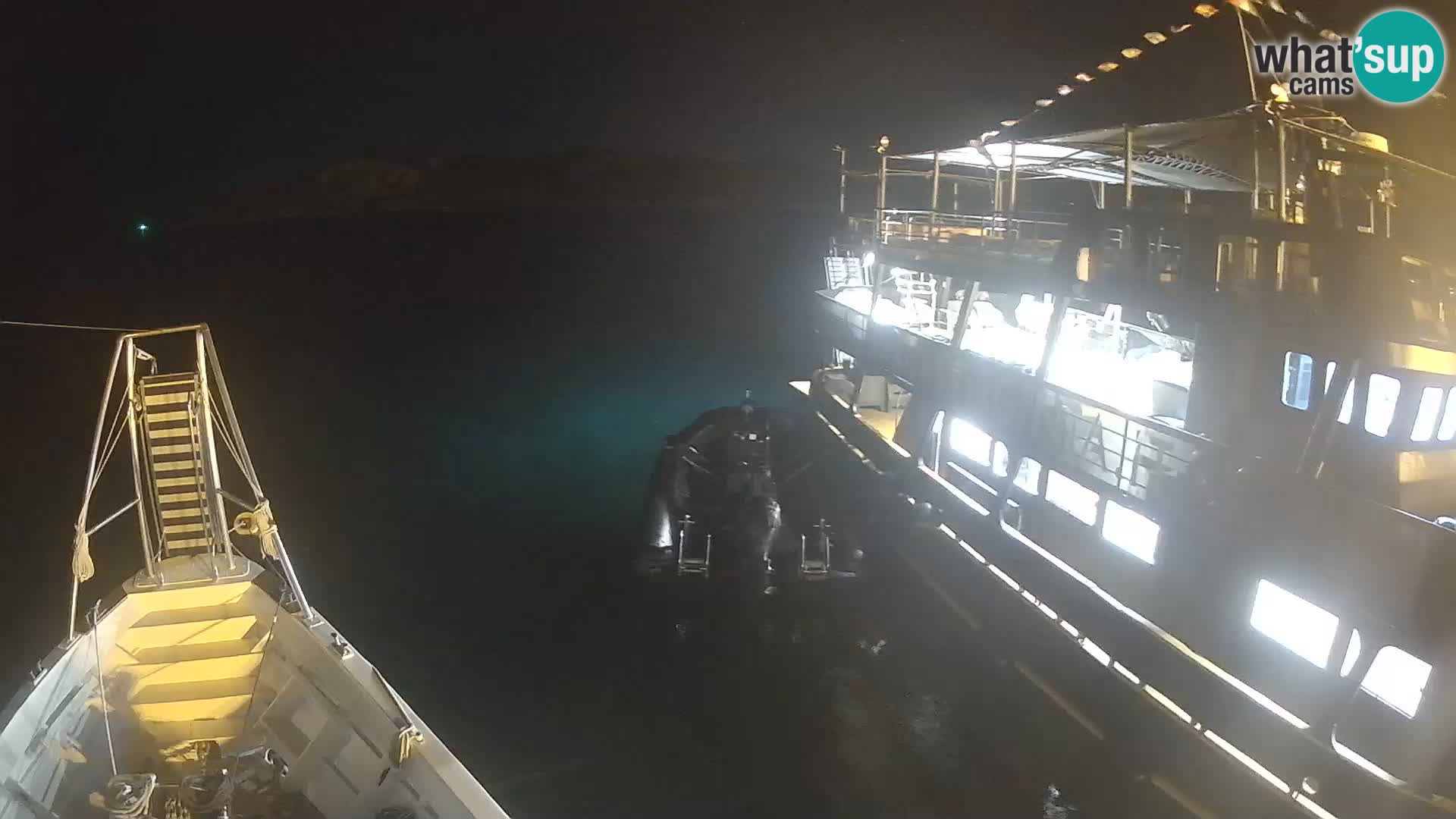 Le bateau Lo Squalo IV – webcam en direct arcipelago La Maddalena – Sardaigne – Italie