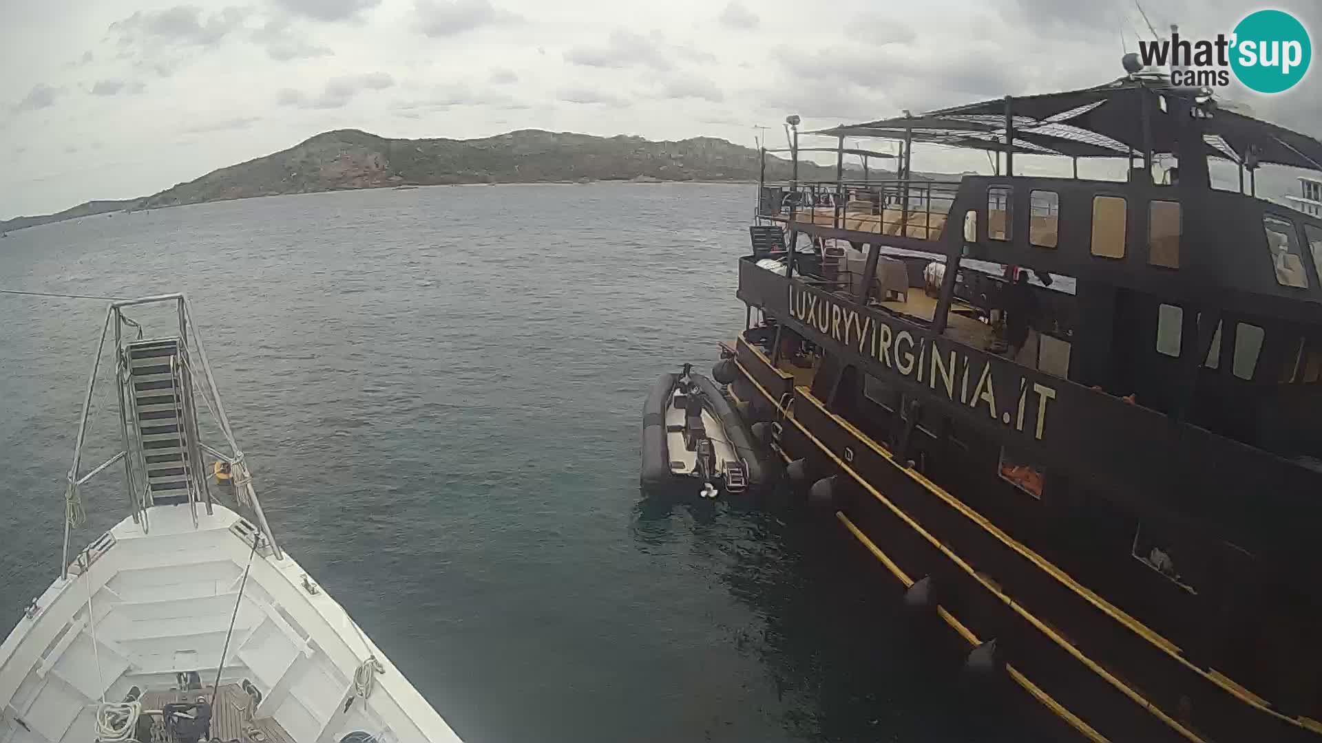 The boat Lo Squalo IV – live webcam arcipelago La Maddalena – Sardinia – Italy