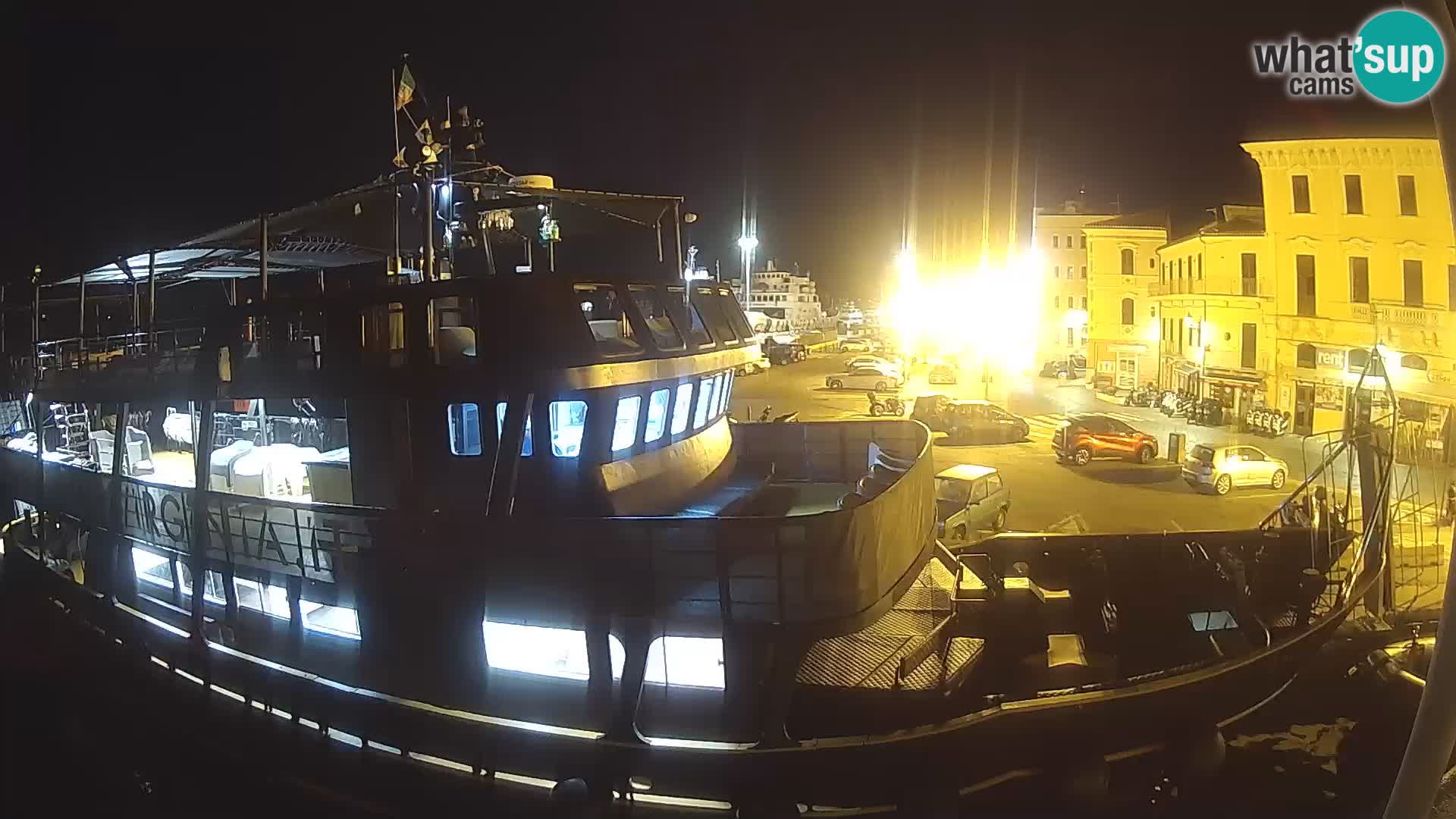 The boat Lo Squalo IV – live webcam arcipelago La Maddalena – Sardinia – Italy