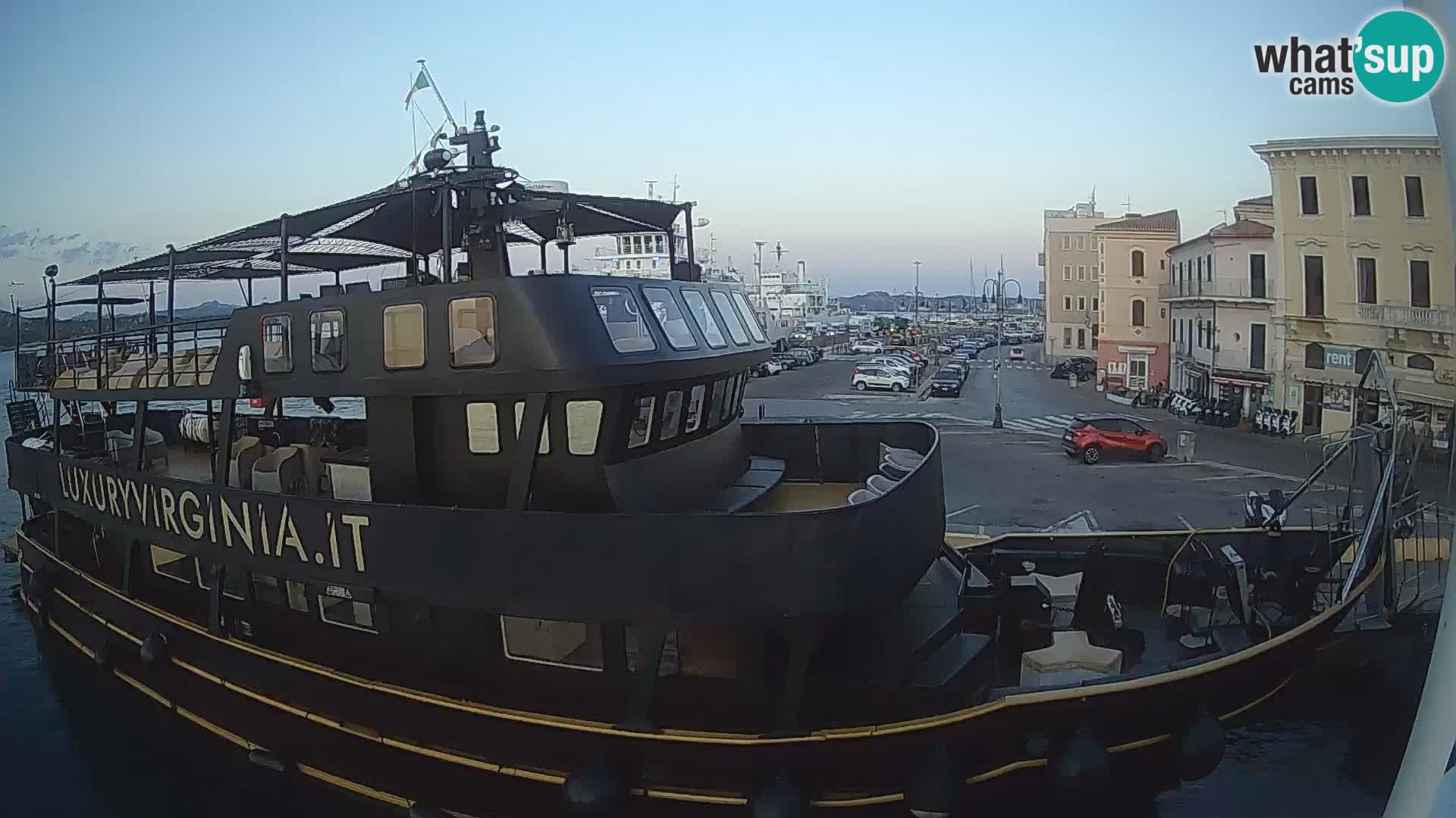 El barco Lo Squalo IV – webcam en directo archipiélago La Maddalena – Cerdeña – Italia